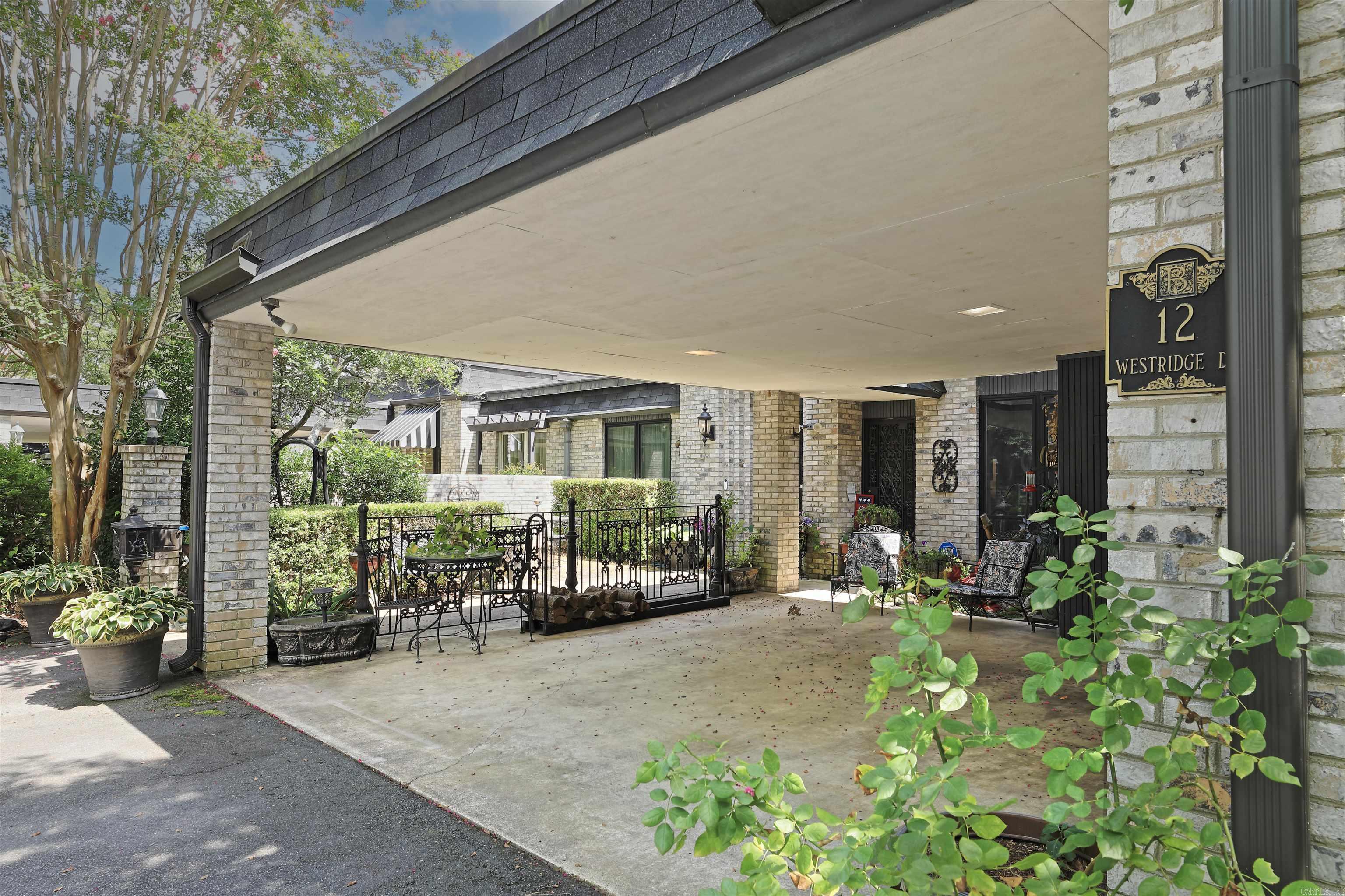 WESTRIDGE HORZ PROP REGIME - Residential