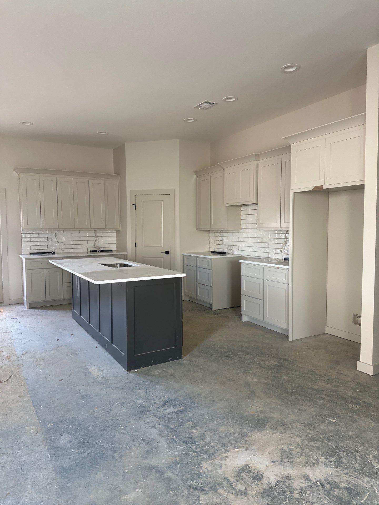 WOODLANDS CHALETS - Residential