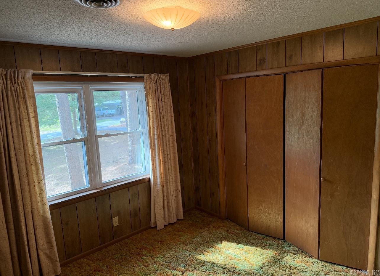 ARKANSAS HGTS - Residential