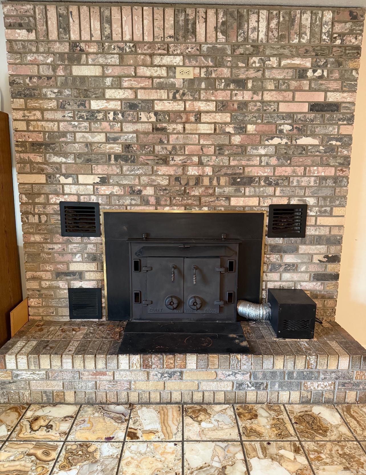 ARKANSAS HGTS - Residential