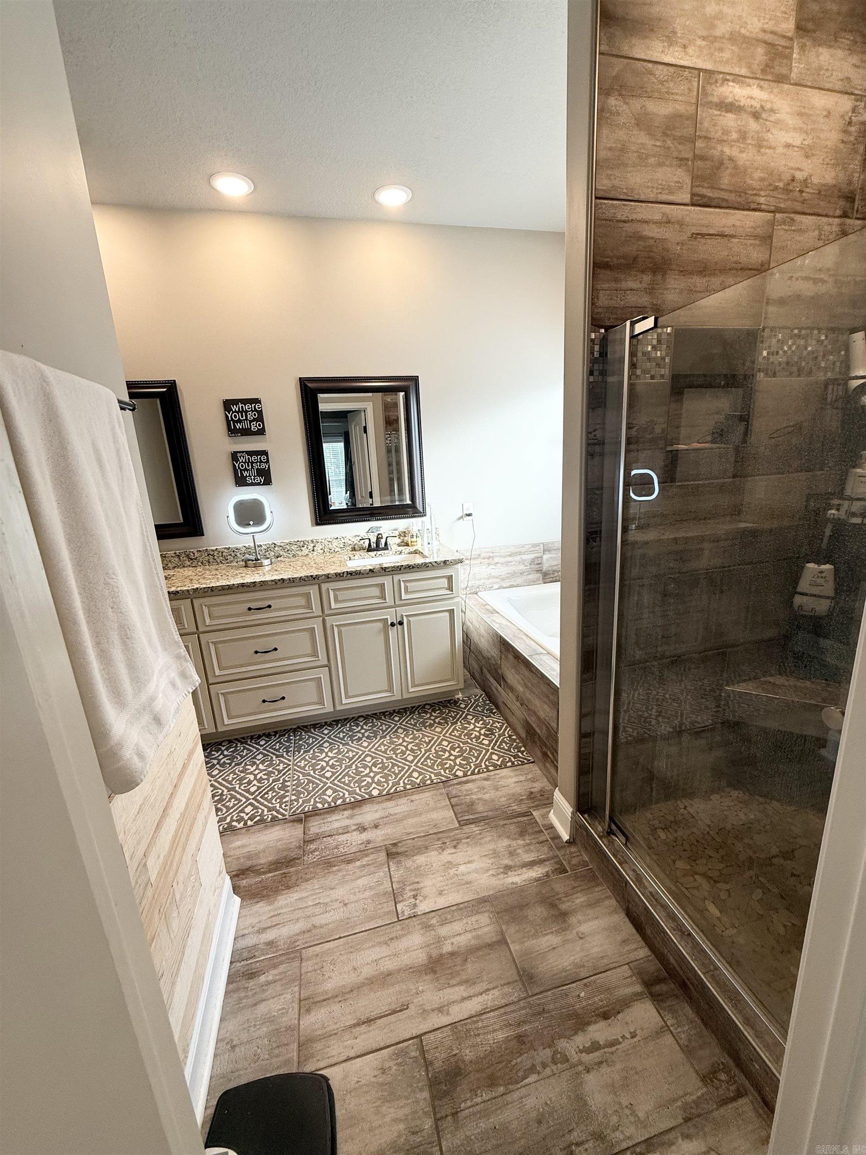 CYPRESS POINT ADDN - Residential