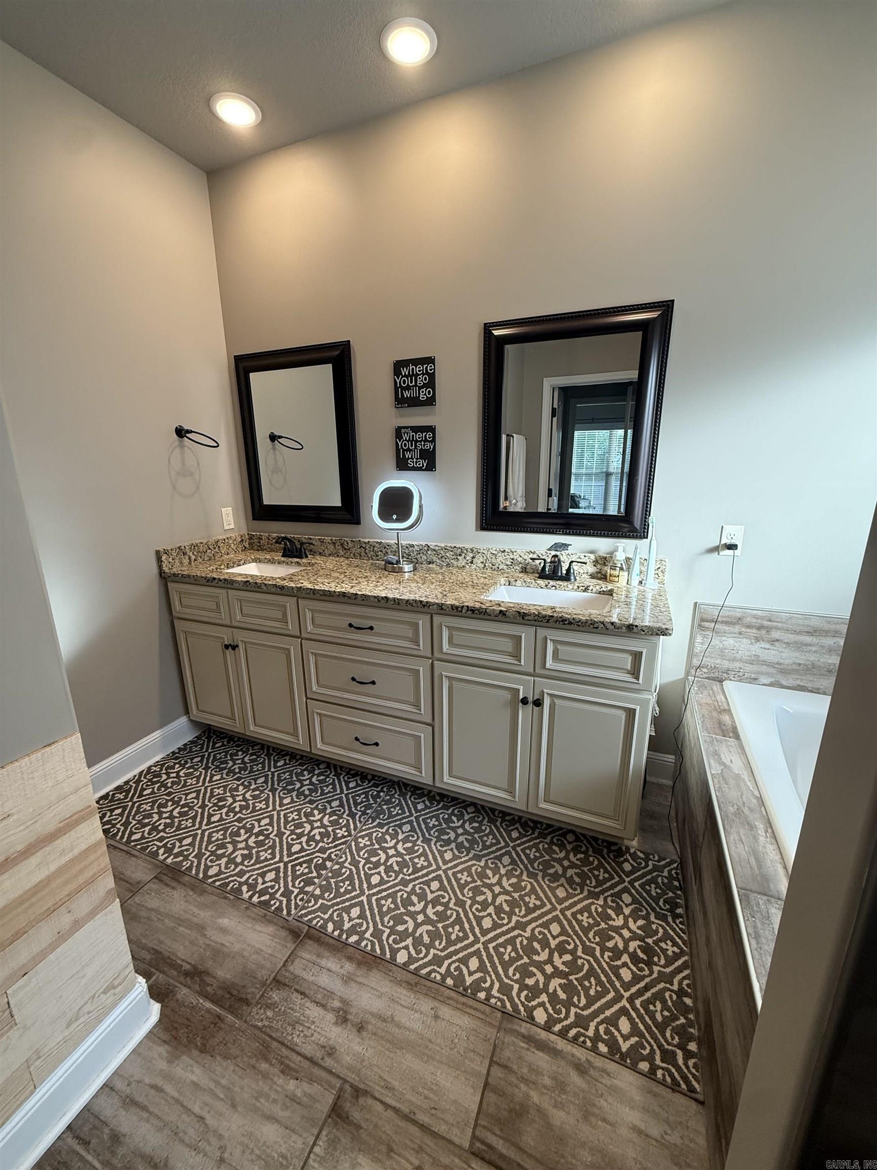 CYPRESS POINT ADDN - Residential