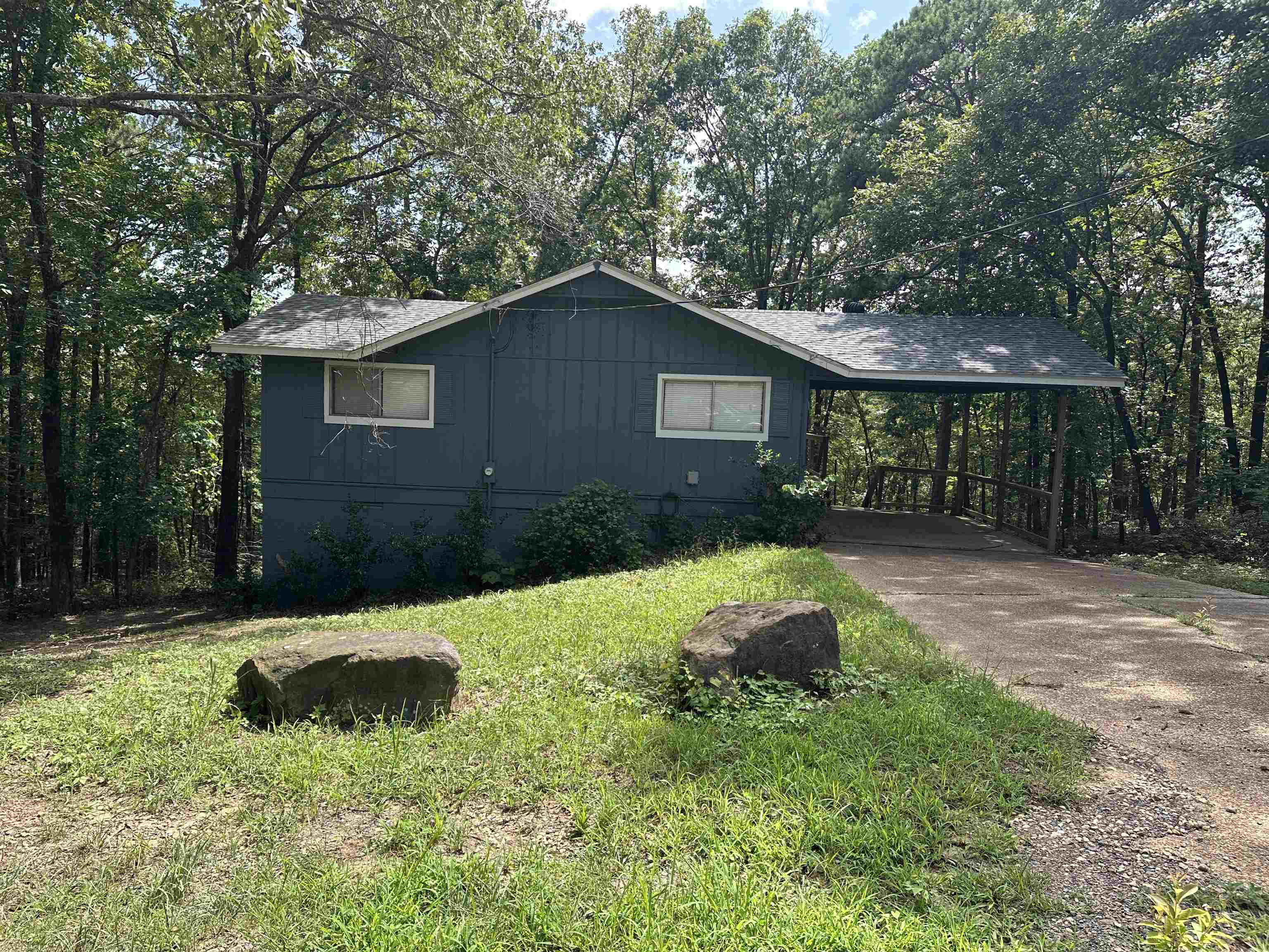 Updated tastefully in 2023- This Home is in the Heart of Fairfield Bay and gains you access to all of the amenities of this charming town. Spectacular long distance views from back deck help you unwind and relax, feel the breeze and