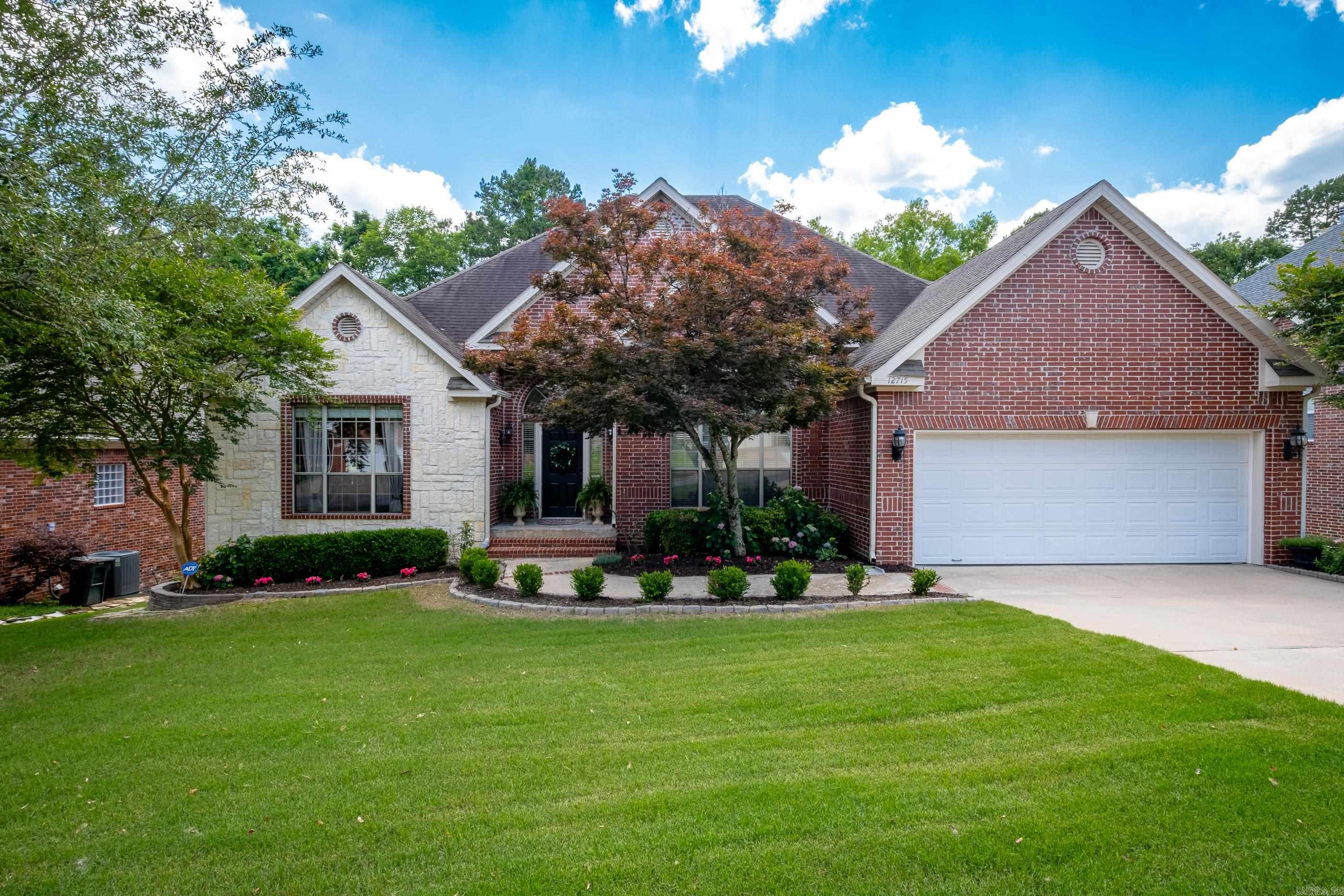 WOODLANDS EDGE - Residential