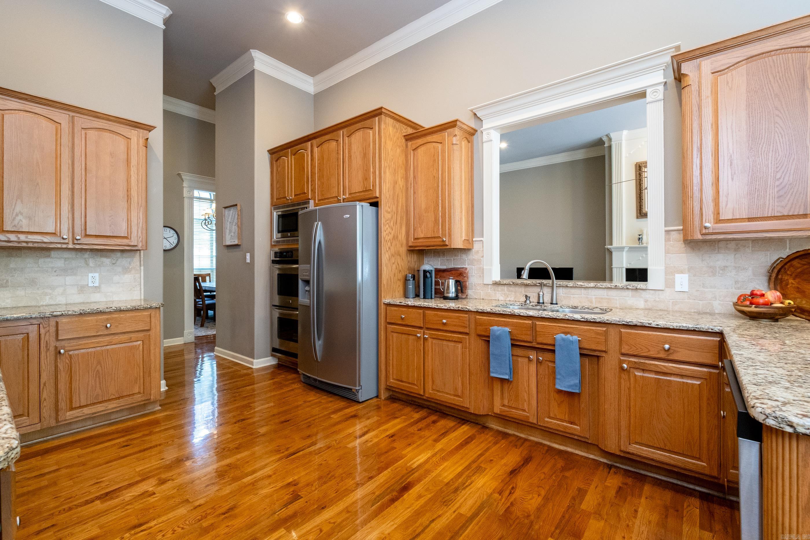 WOODLANDS EDGE - Residential