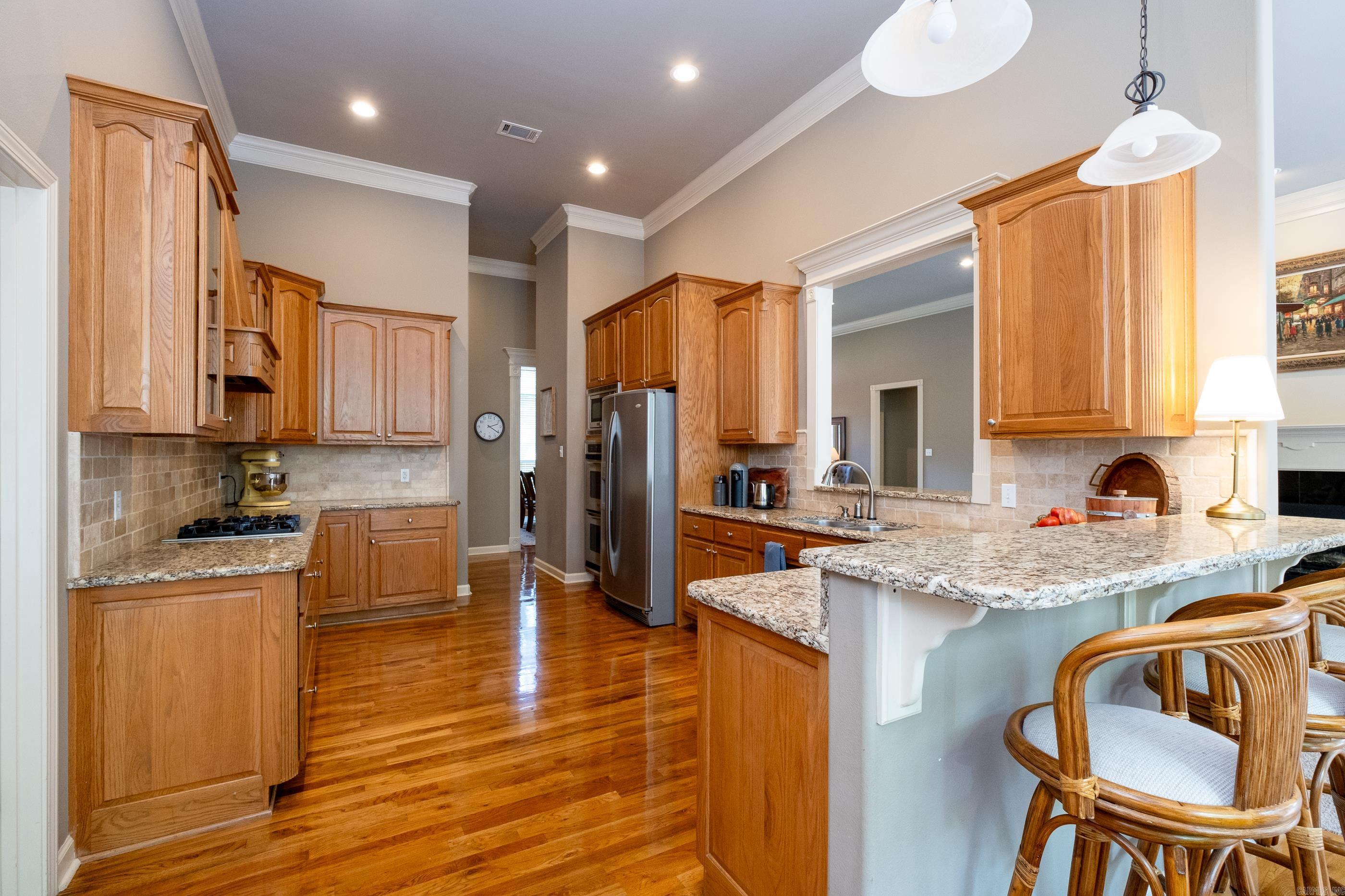 WOODLANDS EDGE - Residential