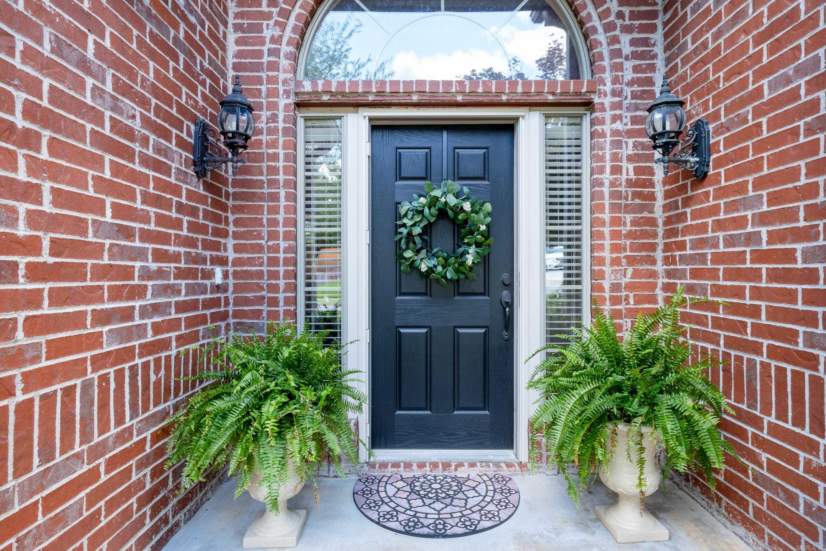 WOODLANDS EDGE - Residential