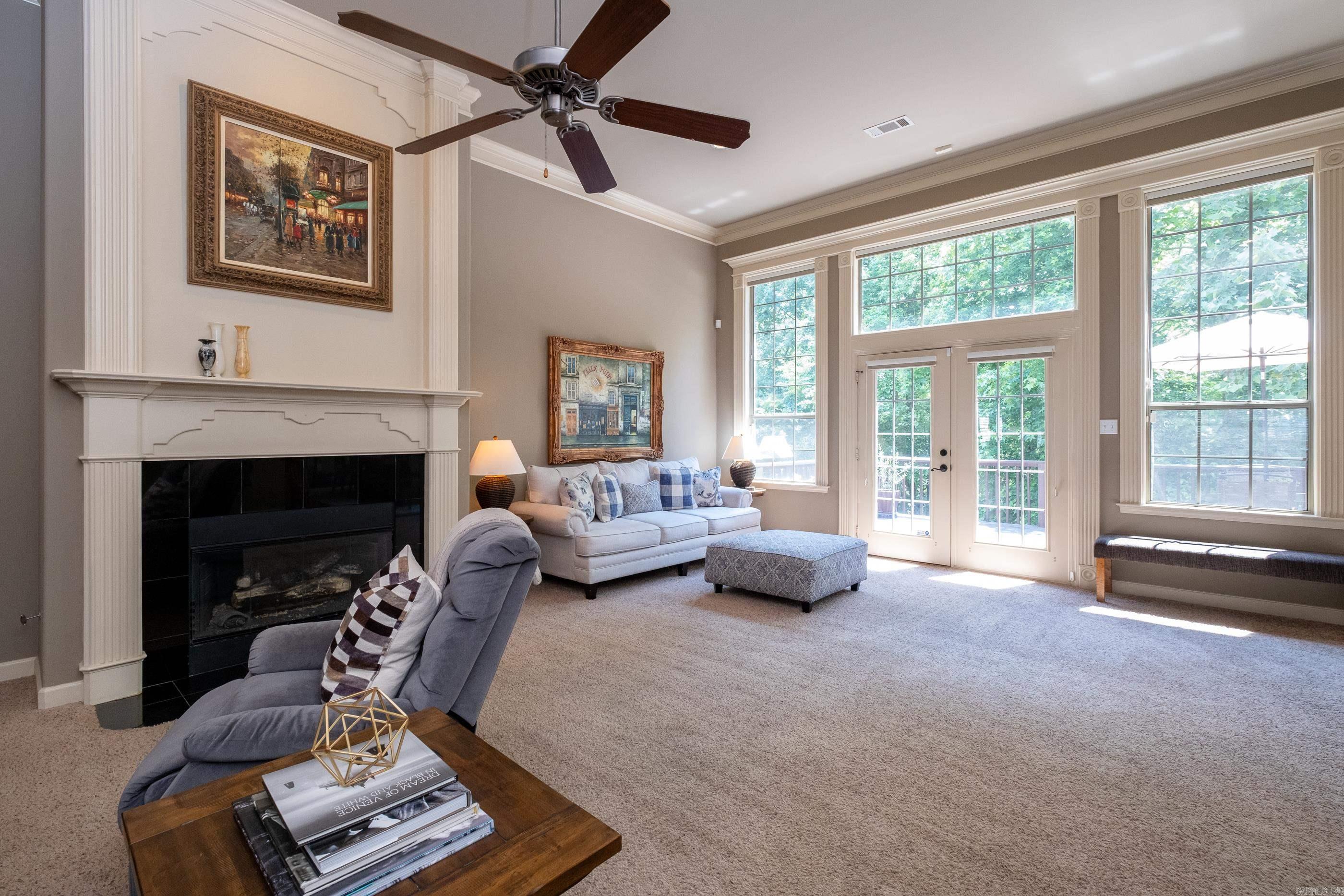 WOODLANDS EDGE - Residential