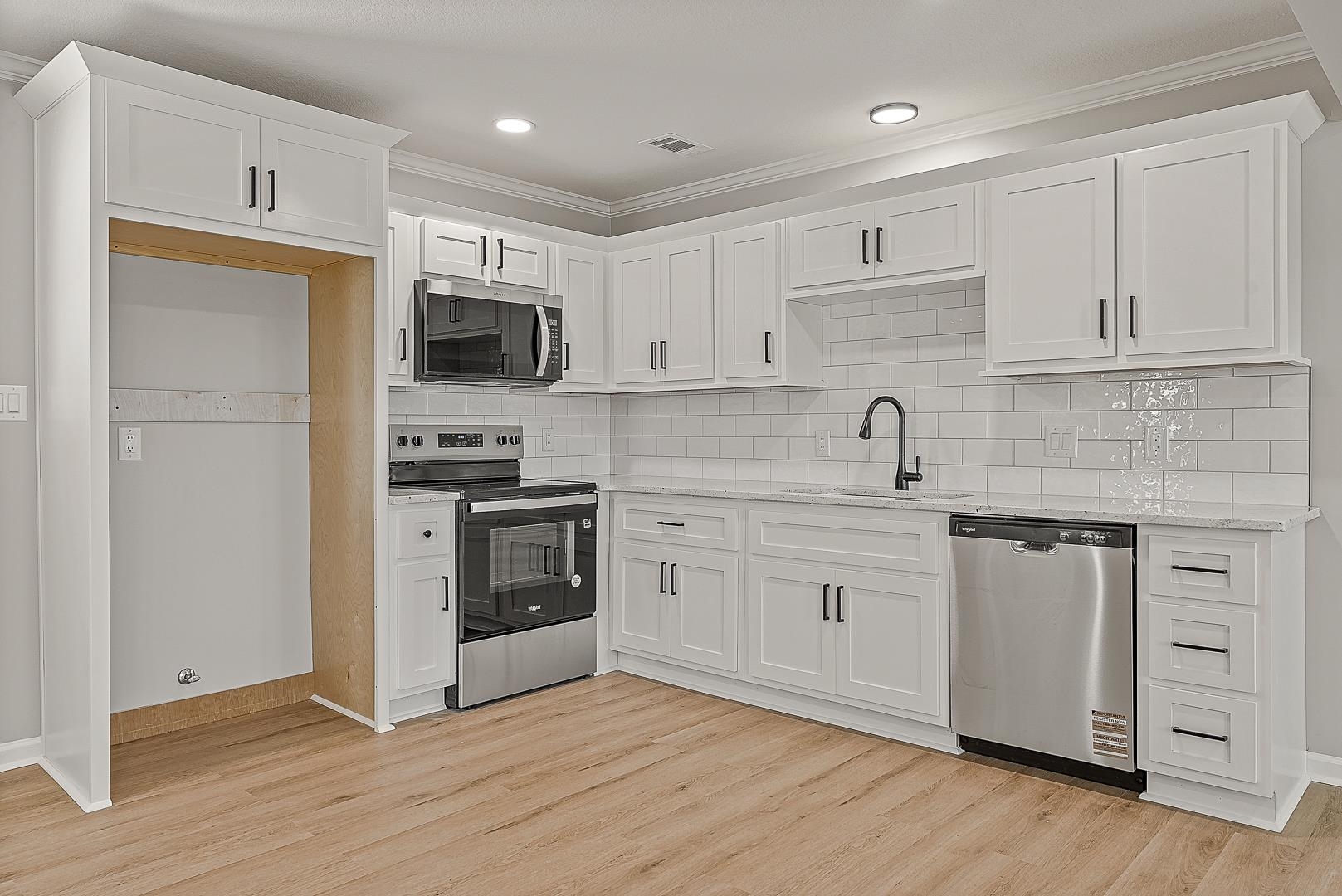 THROGMARTIN'S - Residential