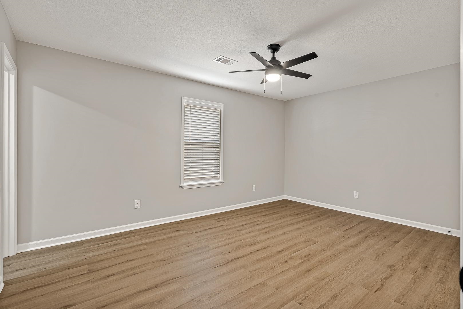 THROGMARTIN'S - Residential