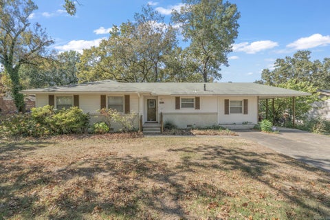 Photo of 4501 Lakeview Road RD, North Little Rock, AR 72116 (MLS # 26042394)