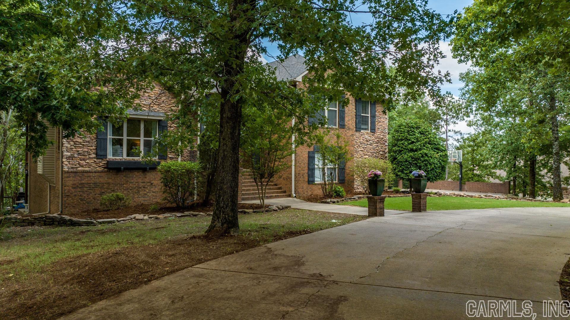 Cresthaven - Residential