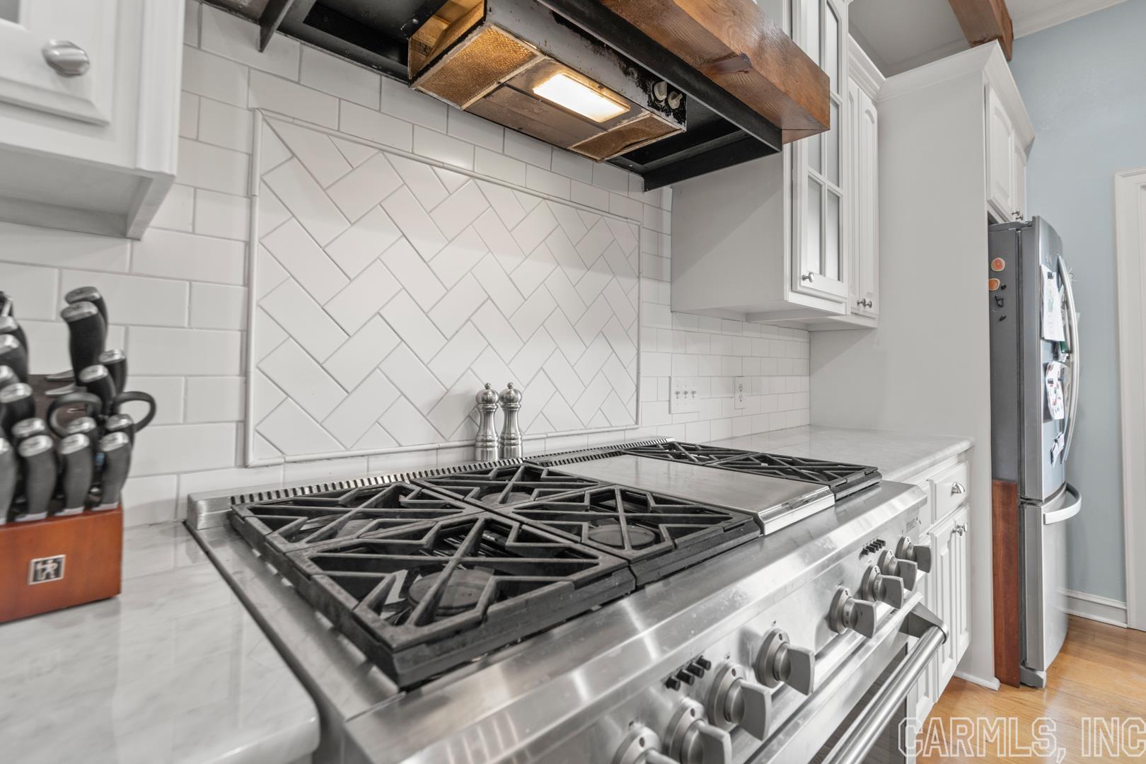 Cresthaven - Residential