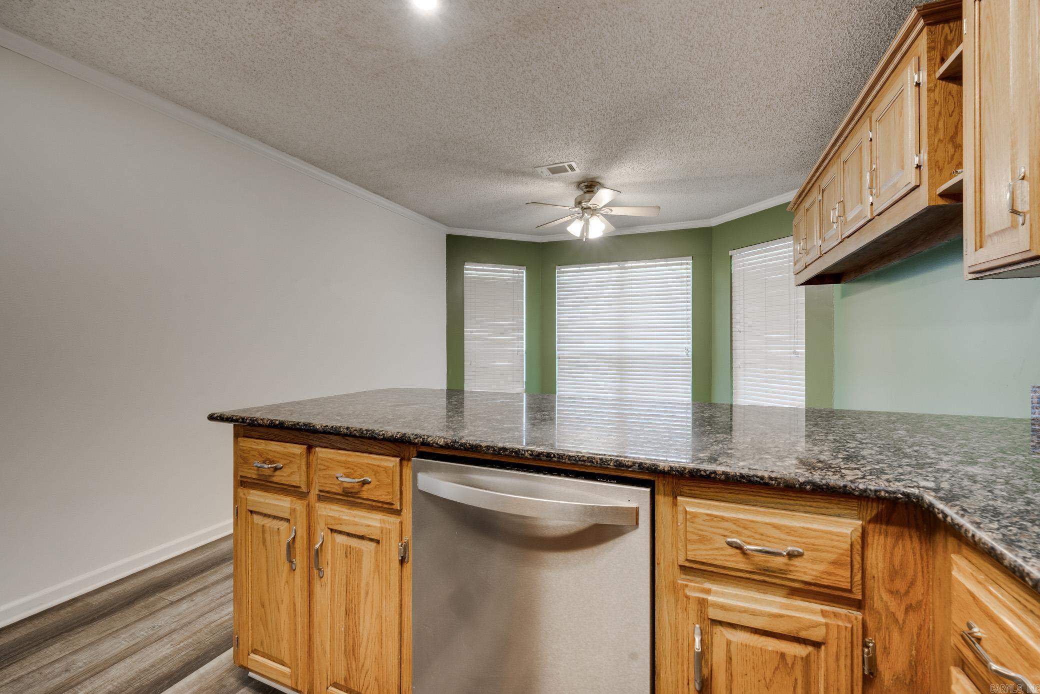 Pickwicket Corner - Residential