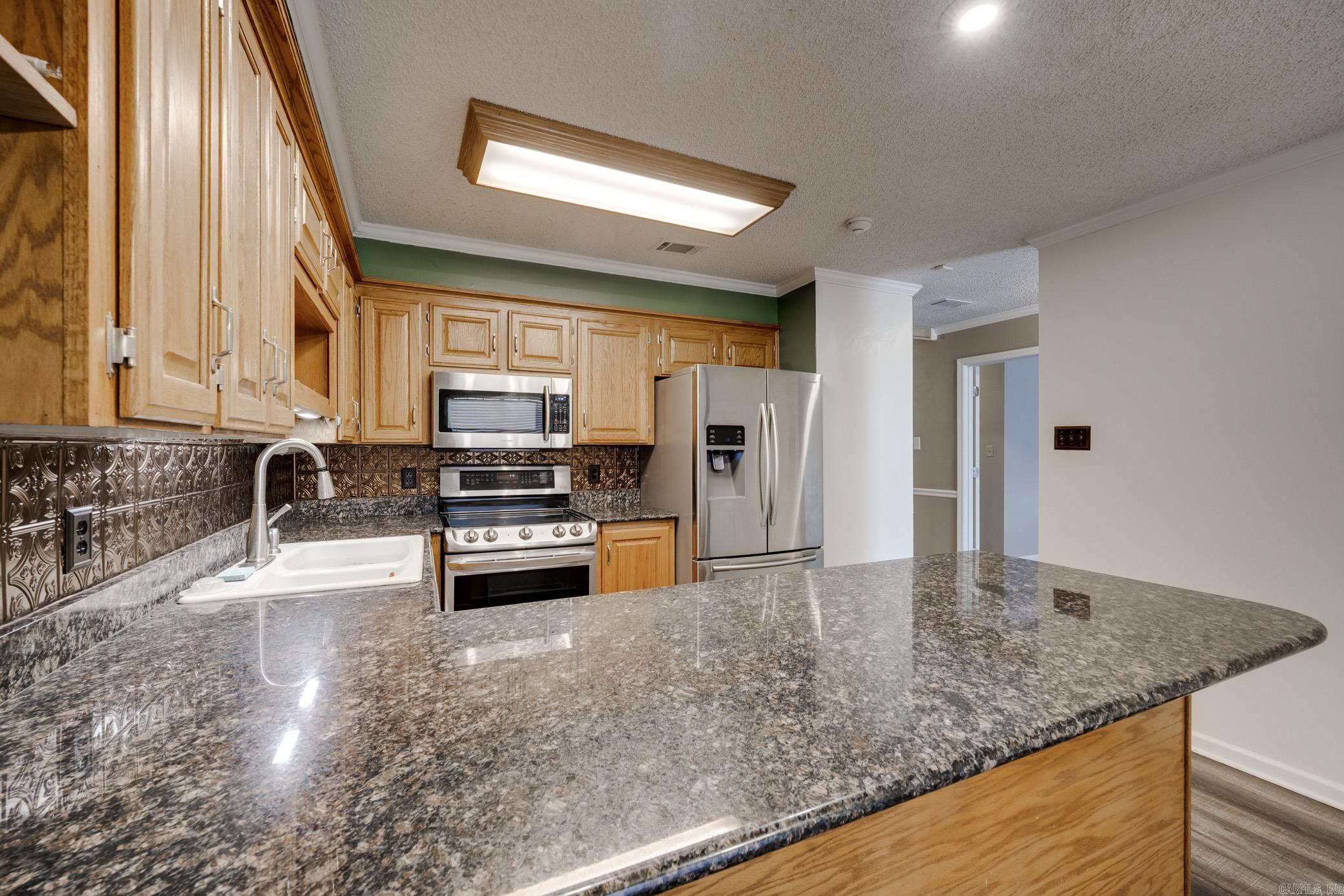 Pickwicket Corner - Residential