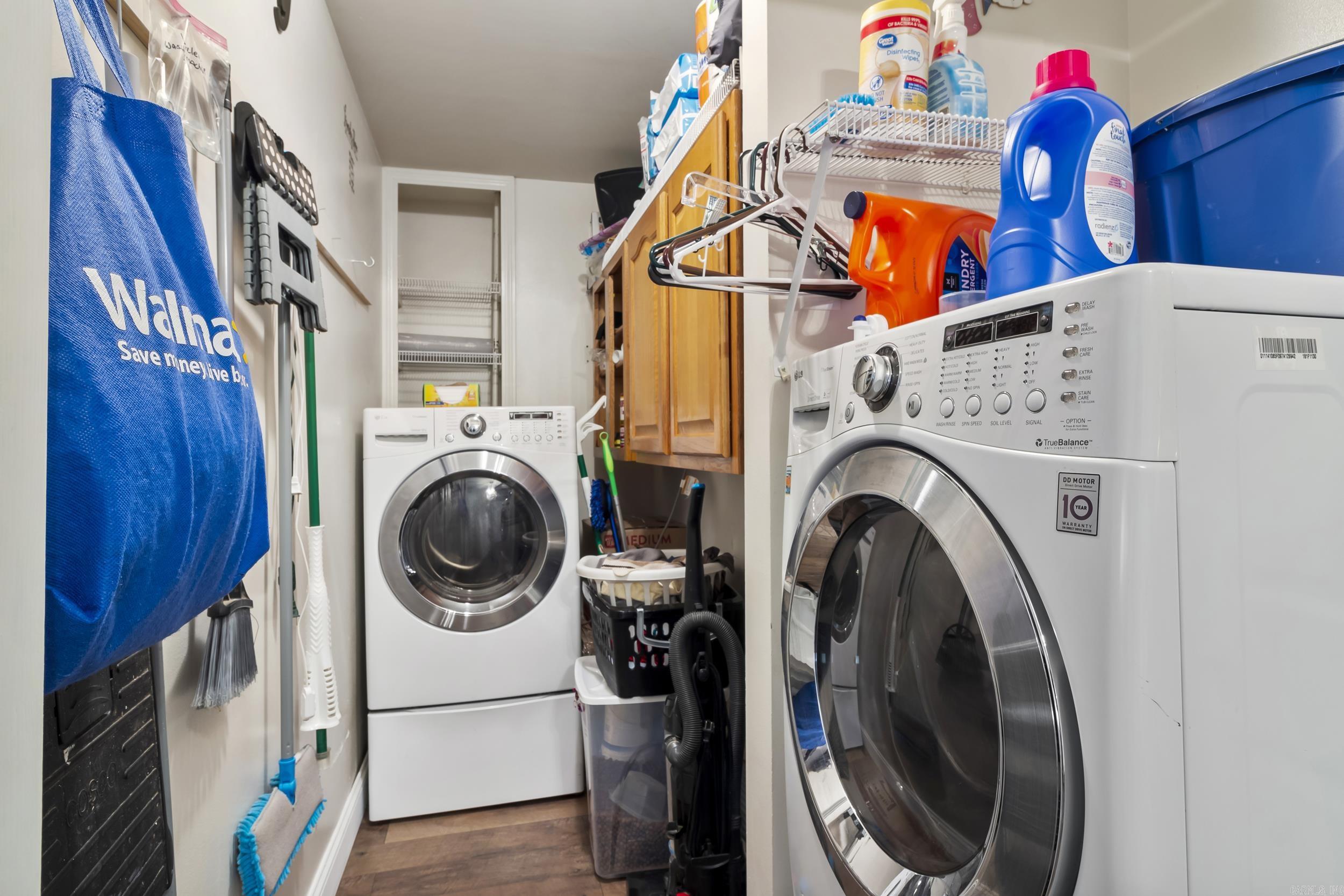 DELTA LAWN - Residential