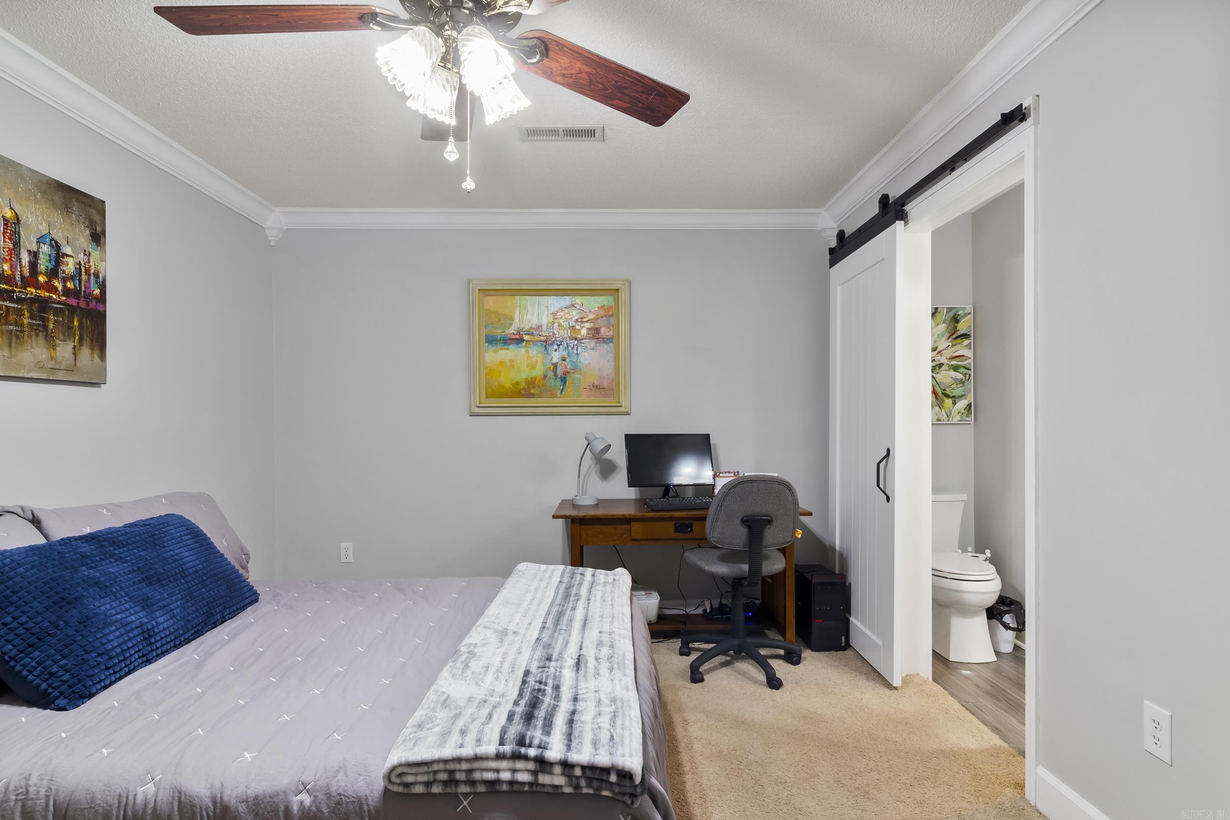 DELTA LAWN - Residential