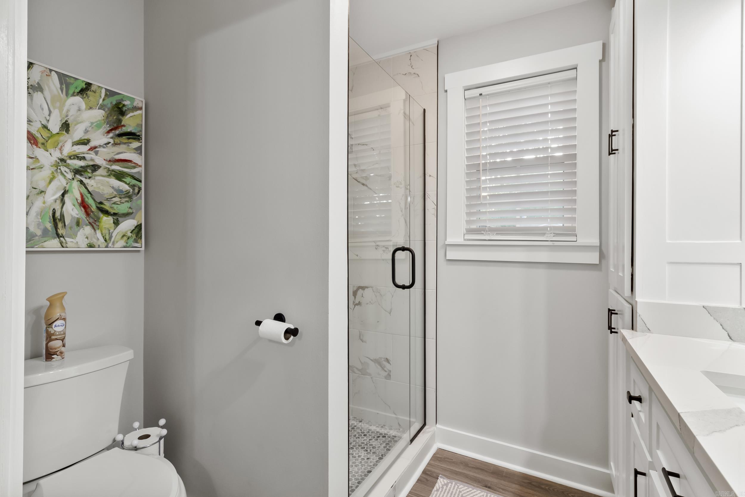 DELTA LAWN - Residential