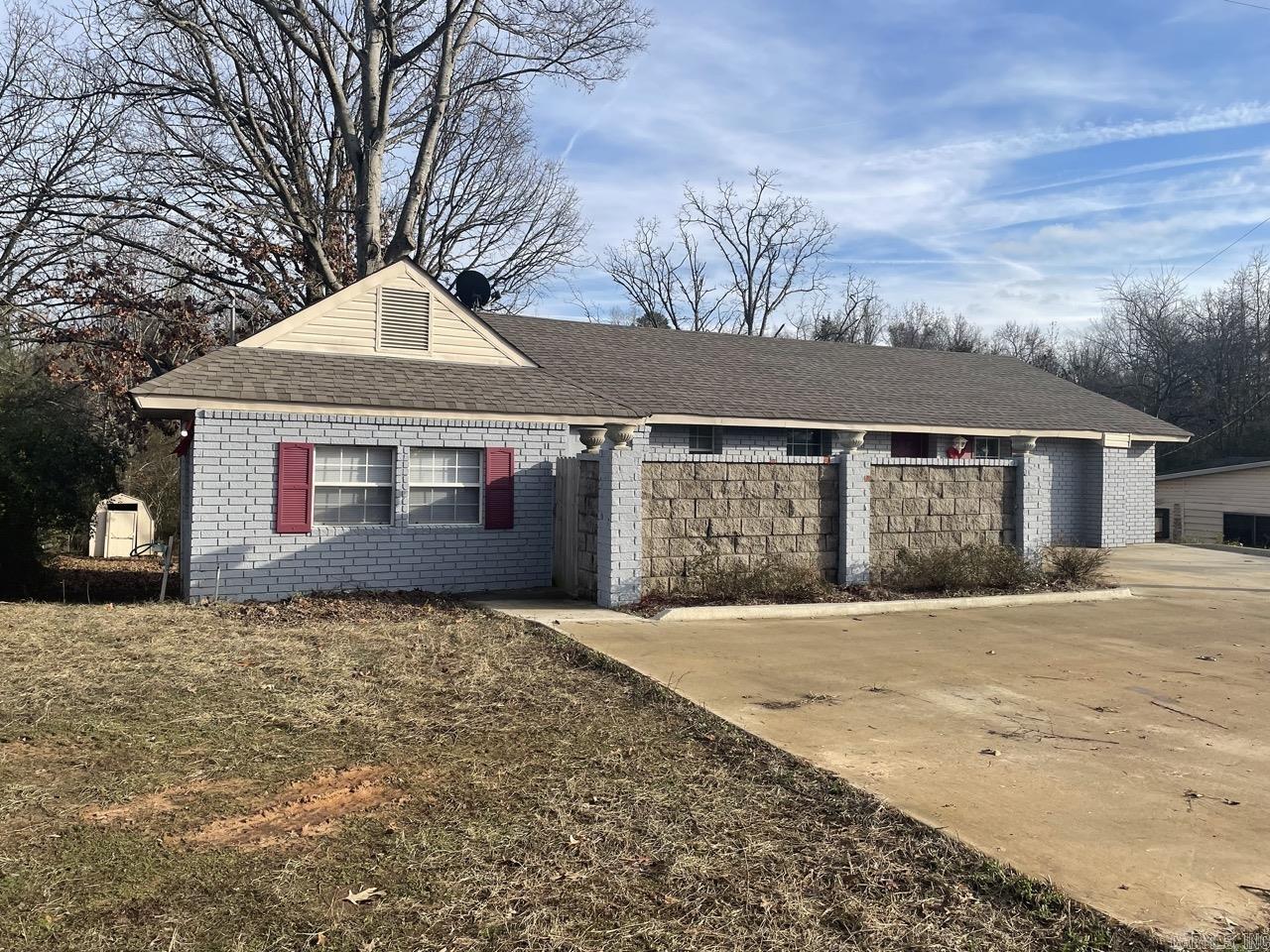 Mayflower - Residential Lease