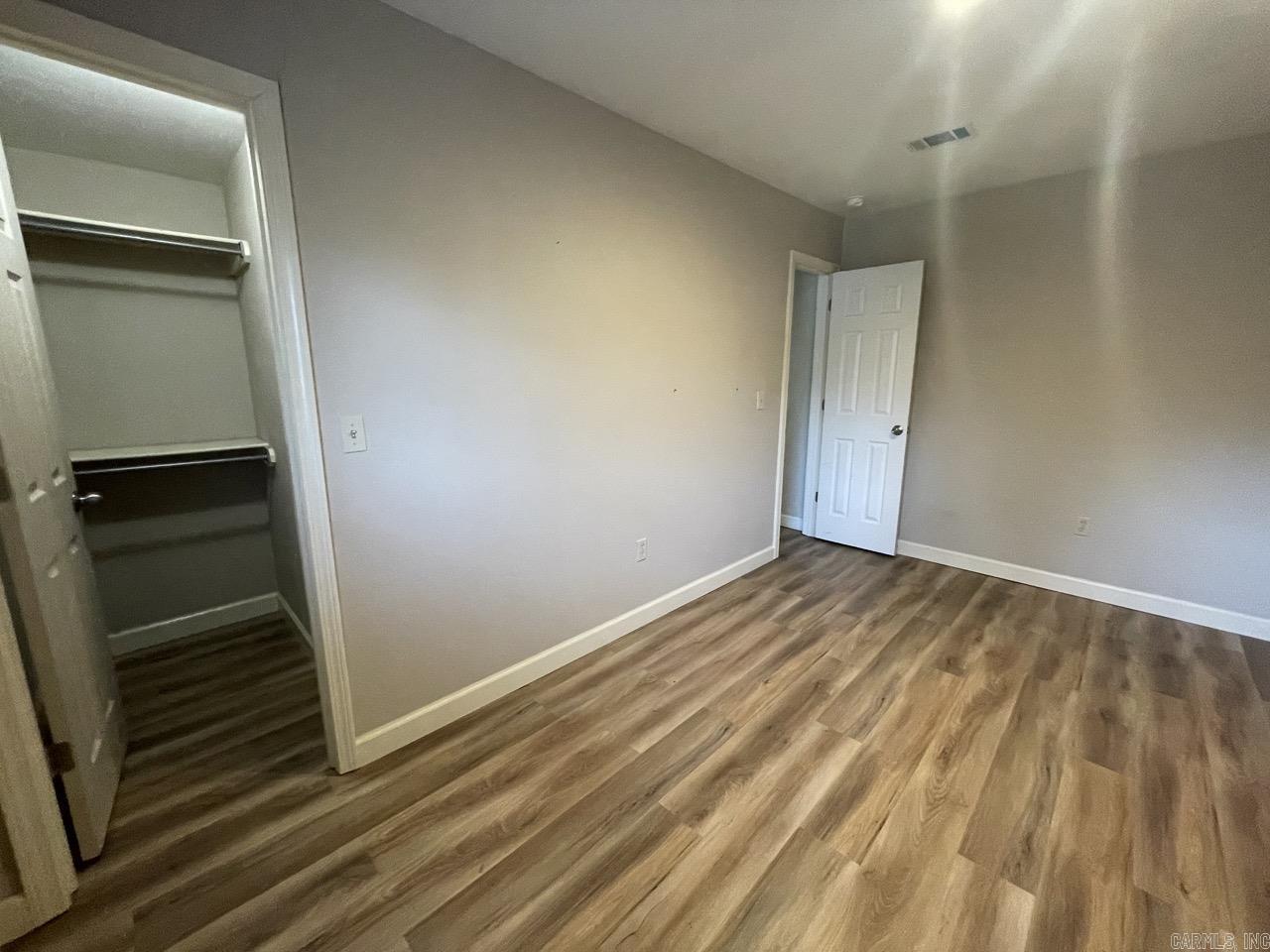 Mayflower - Residential Lease