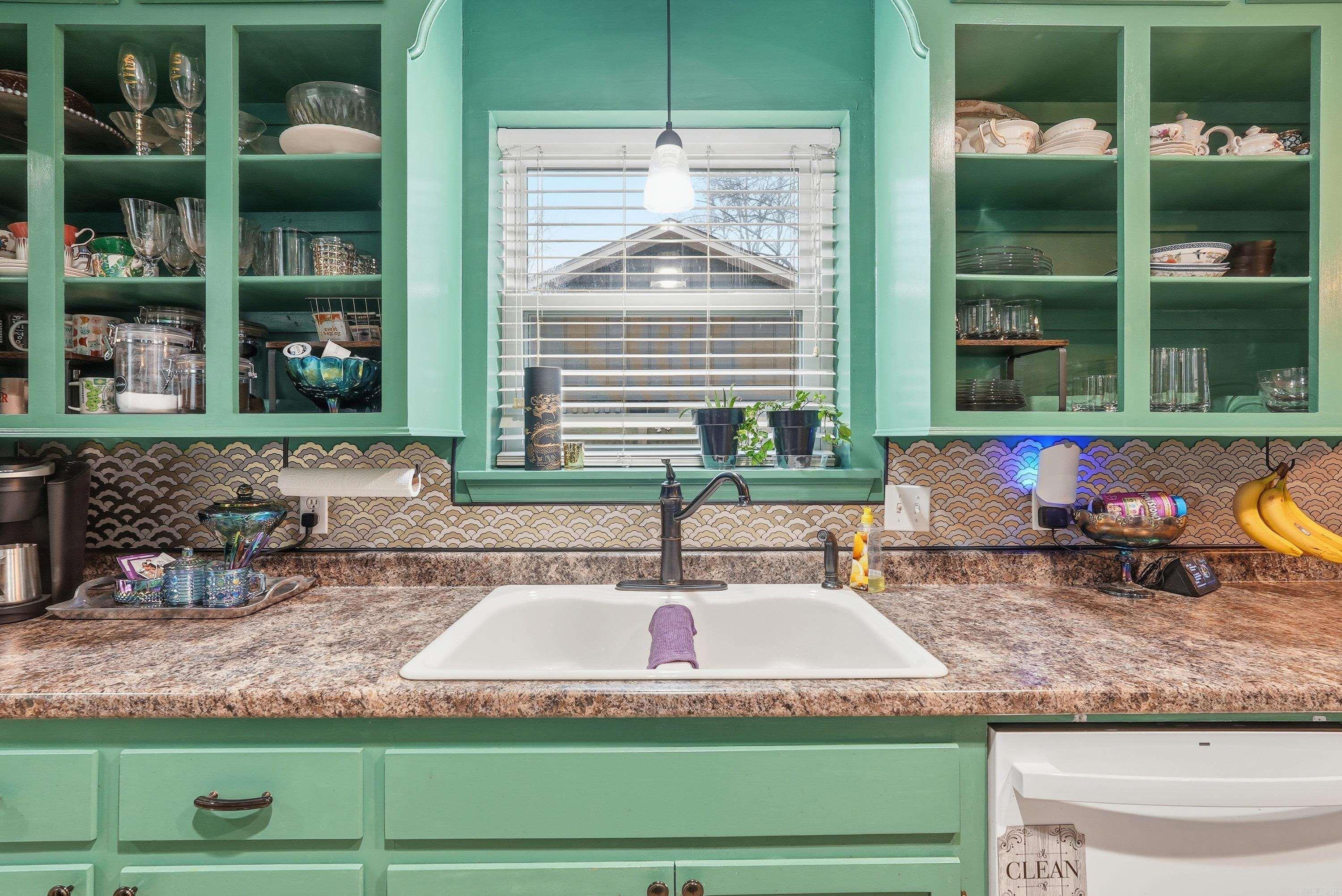 Smoking Oaks - Residential