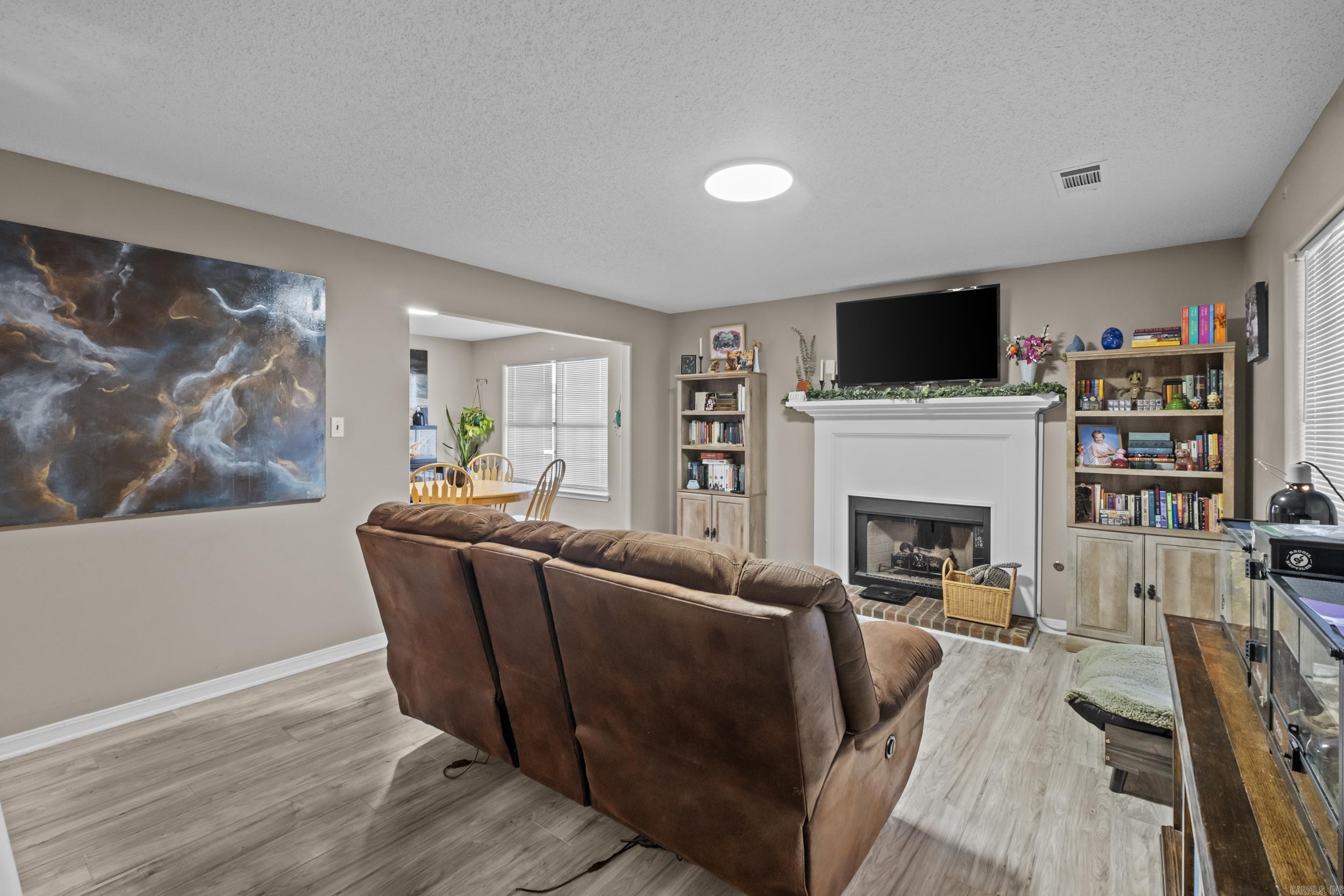 DEERFIELD ESTATES - Residential