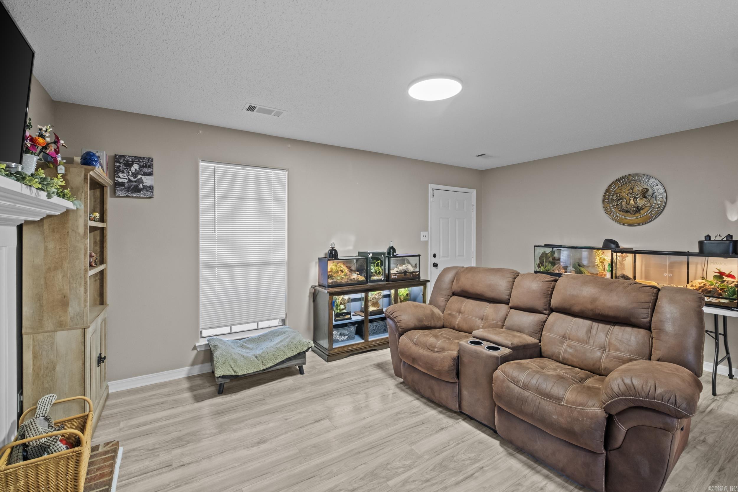 DEERFIELD ESTATES - Residential