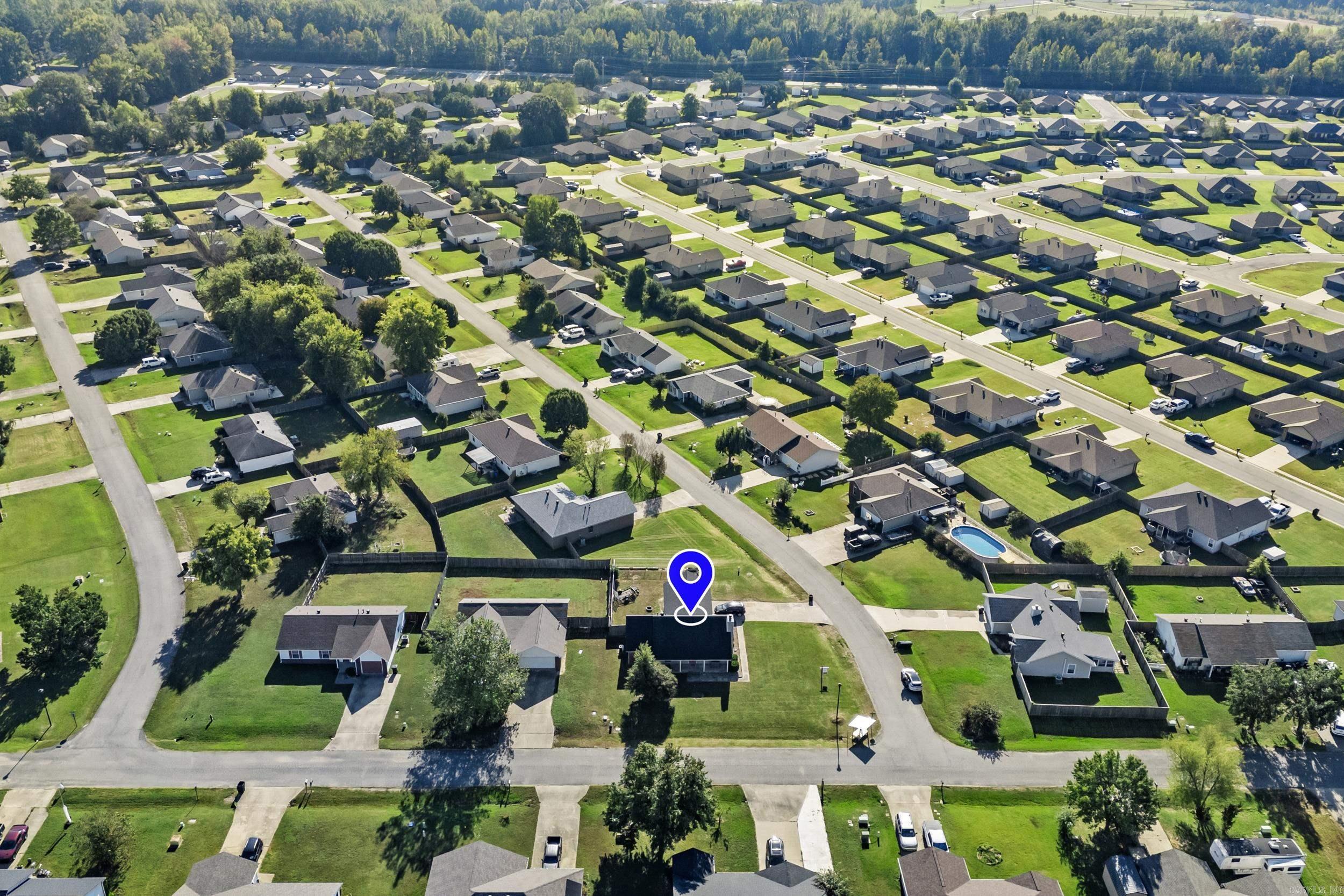 DEERFIELD ESTATES - Residential