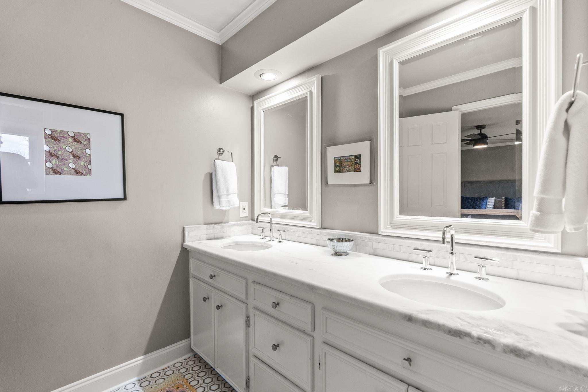 LONGLEA - Residential