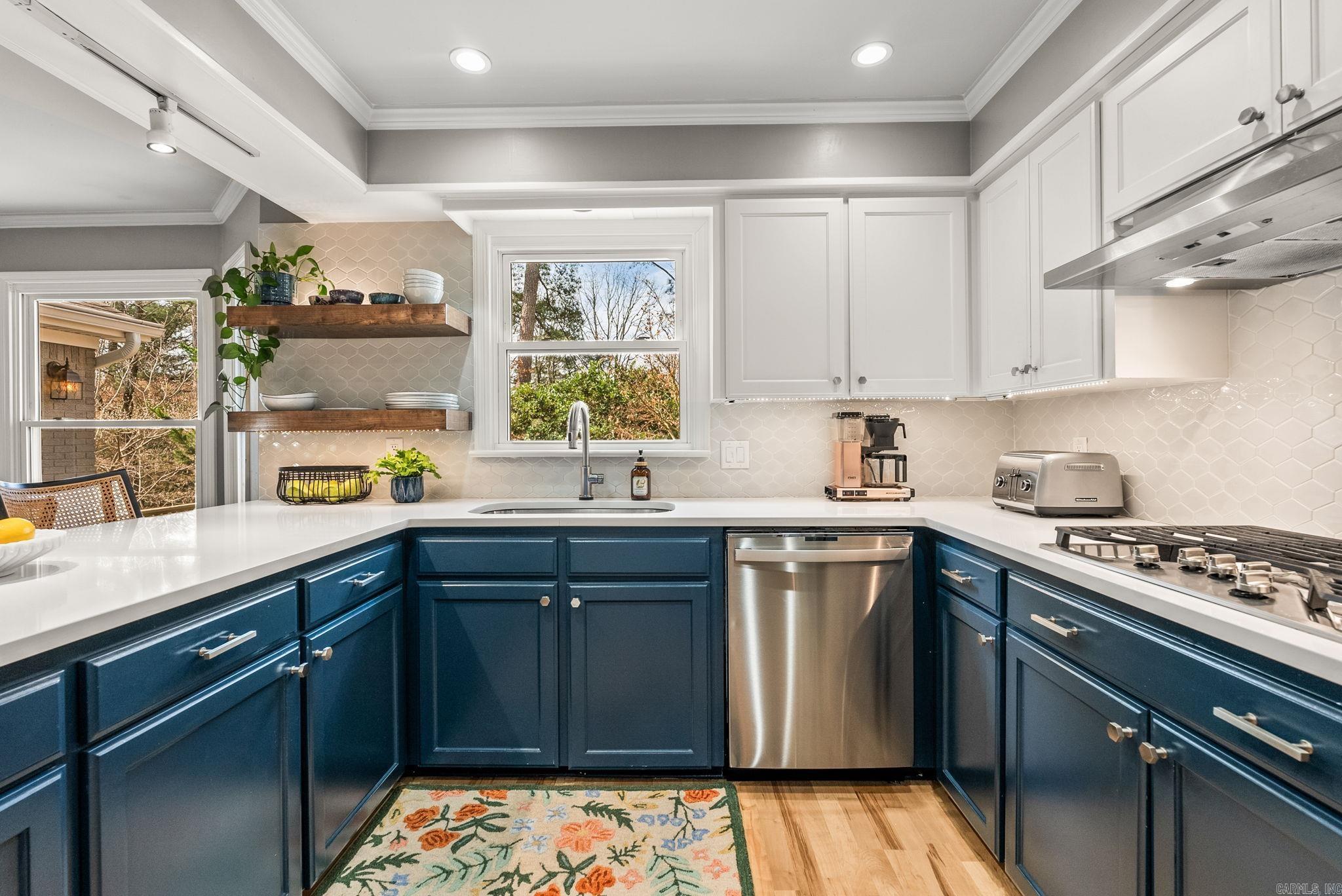 LONGLEA - Residential