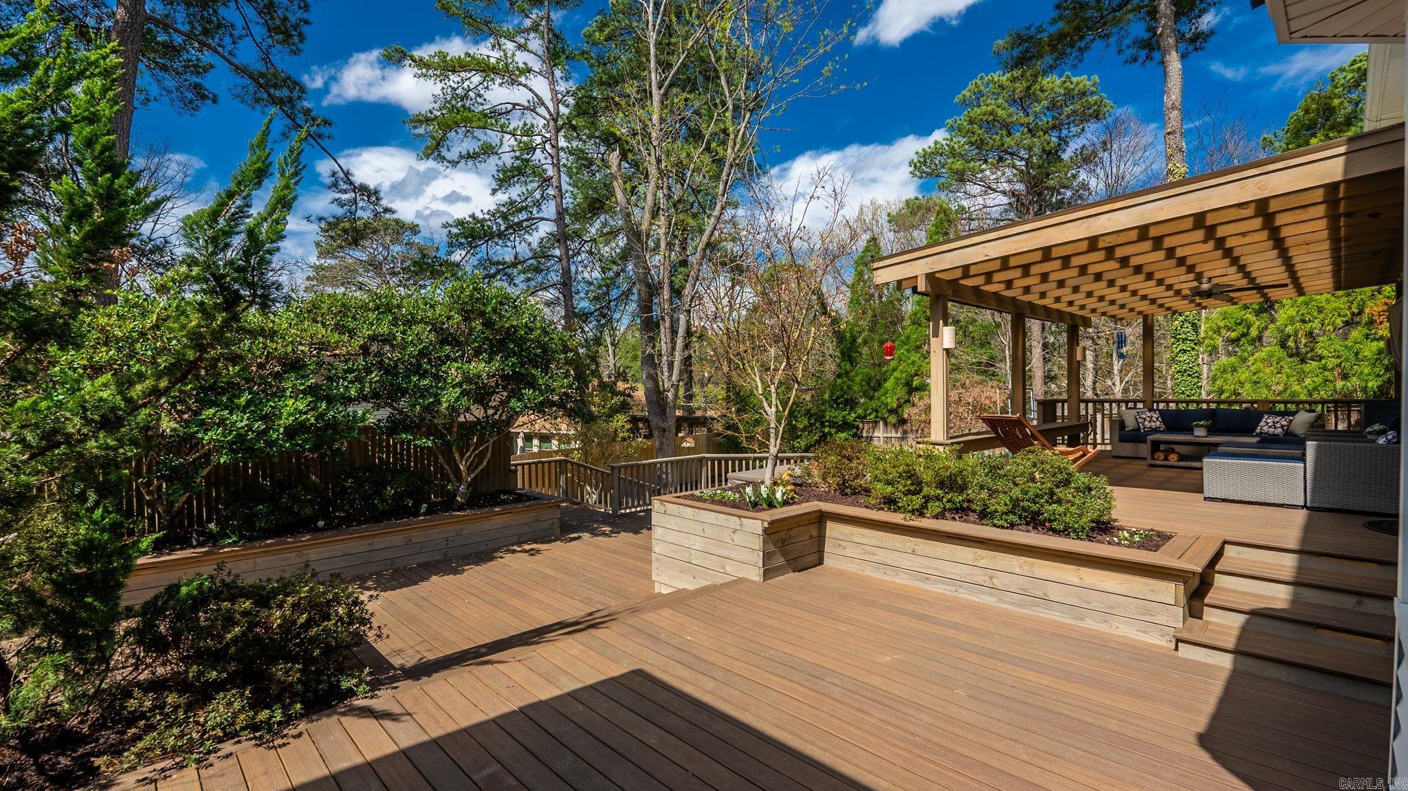 LONGLEA - Residential