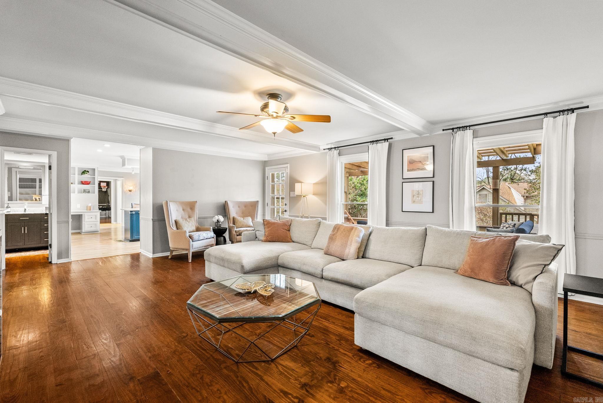 LONGLEA - Residential