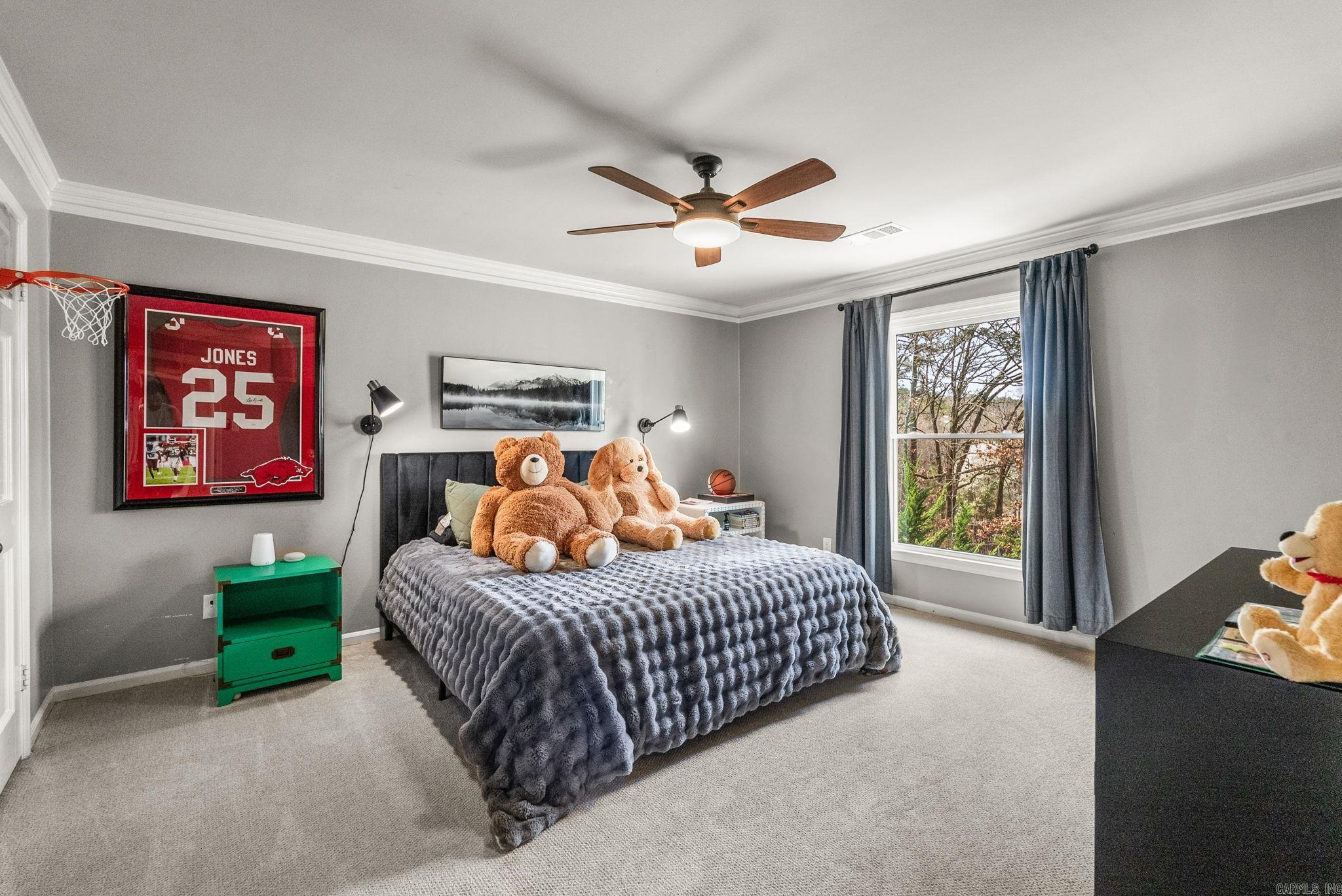 LONGLEA - Residential