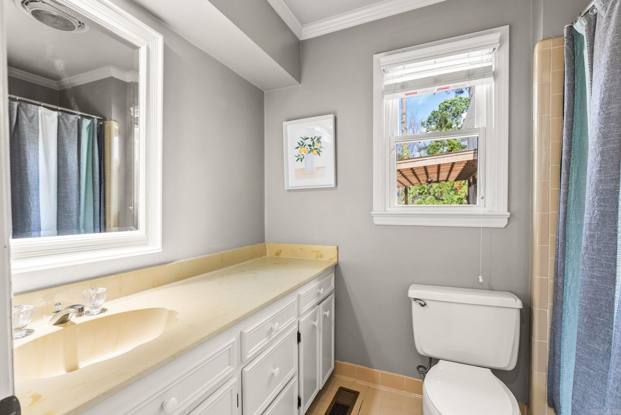 LONGLEA - Residential