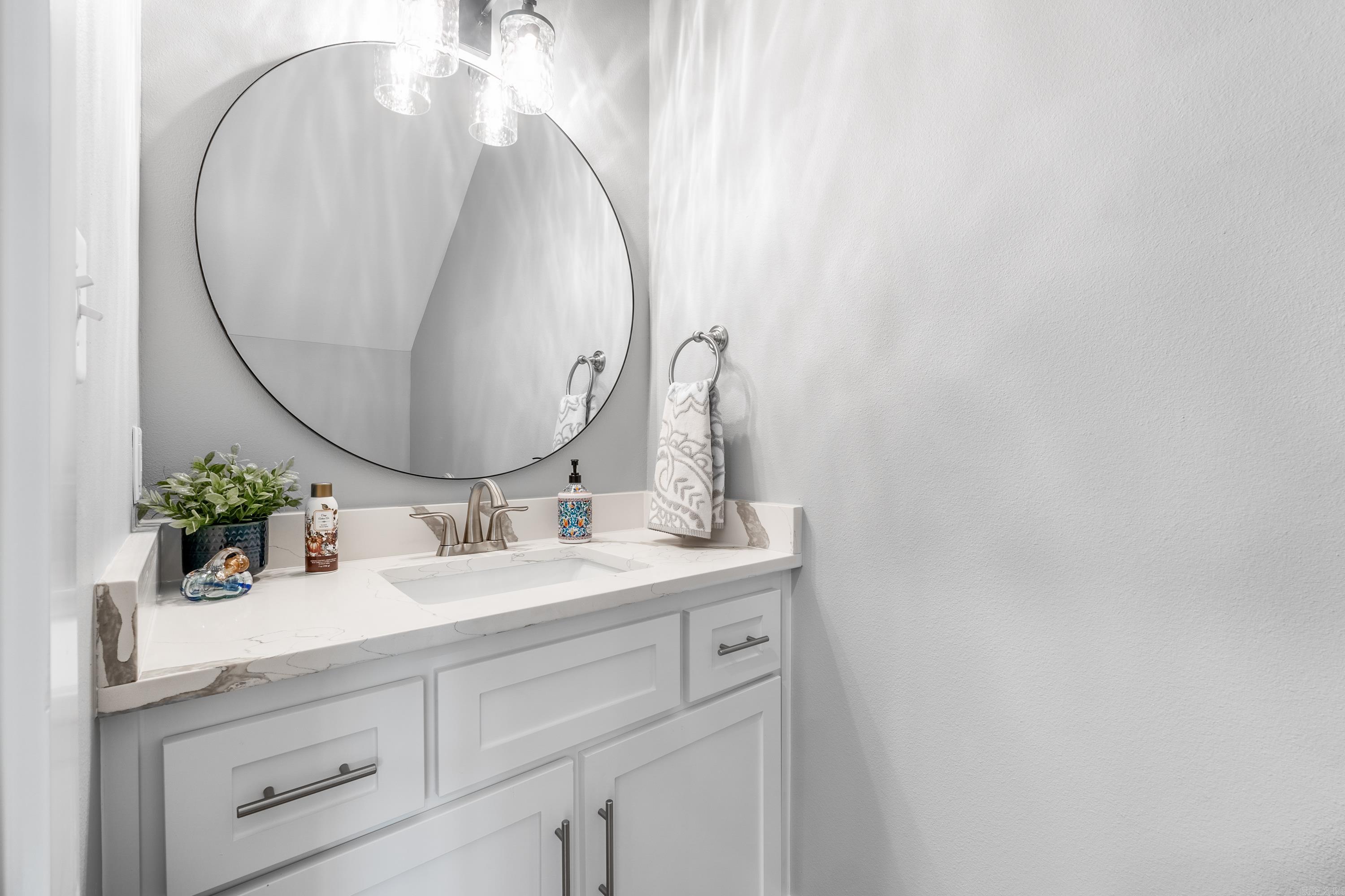 ISABELLE COURT - Residential