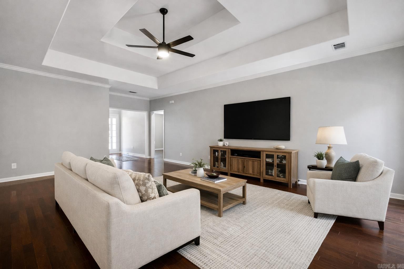 WESTBURY - Residential