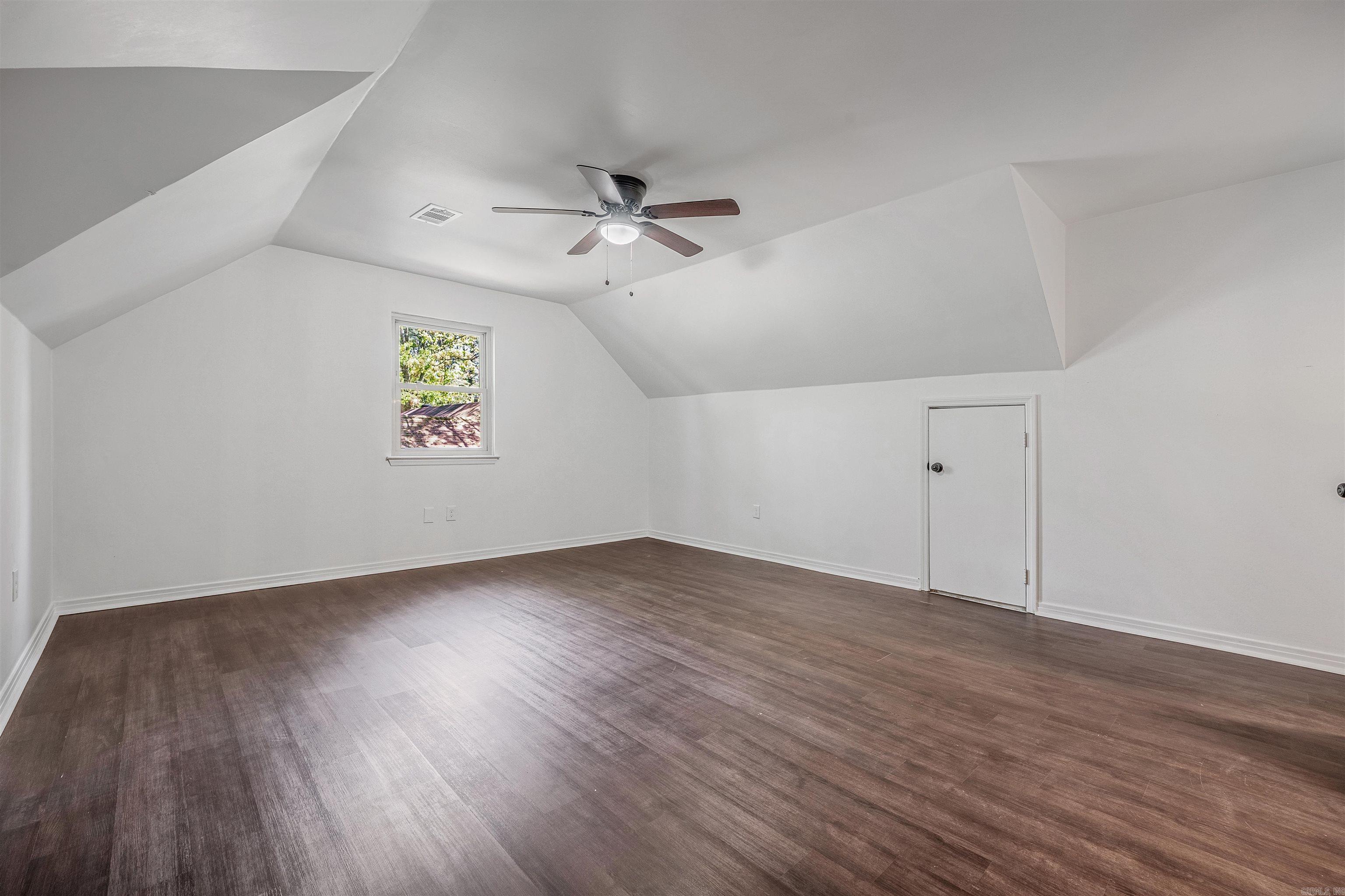 OTTER CREEK COMMUNITY - Residential