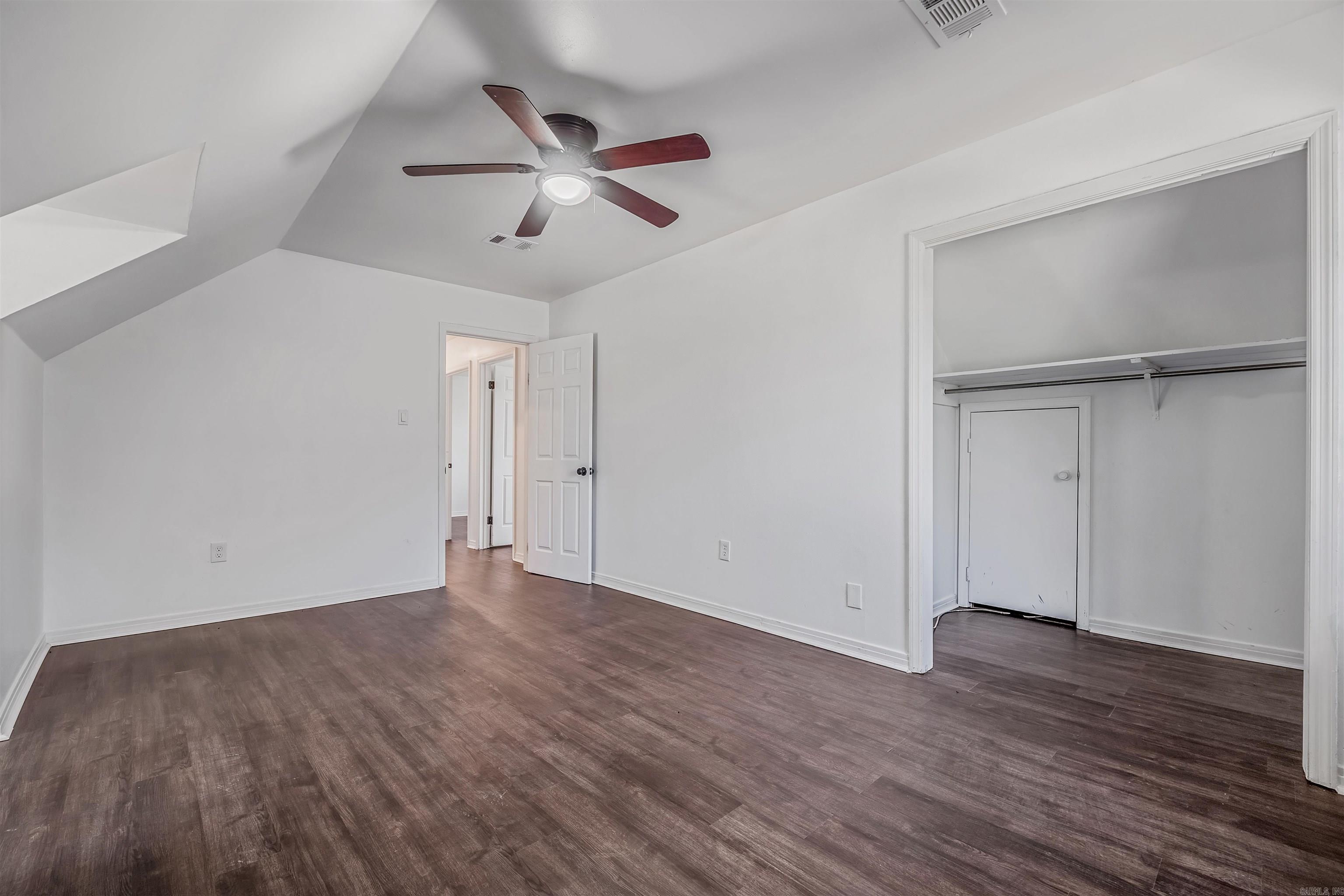 OTTER CREEK COMMUNITY - Residential