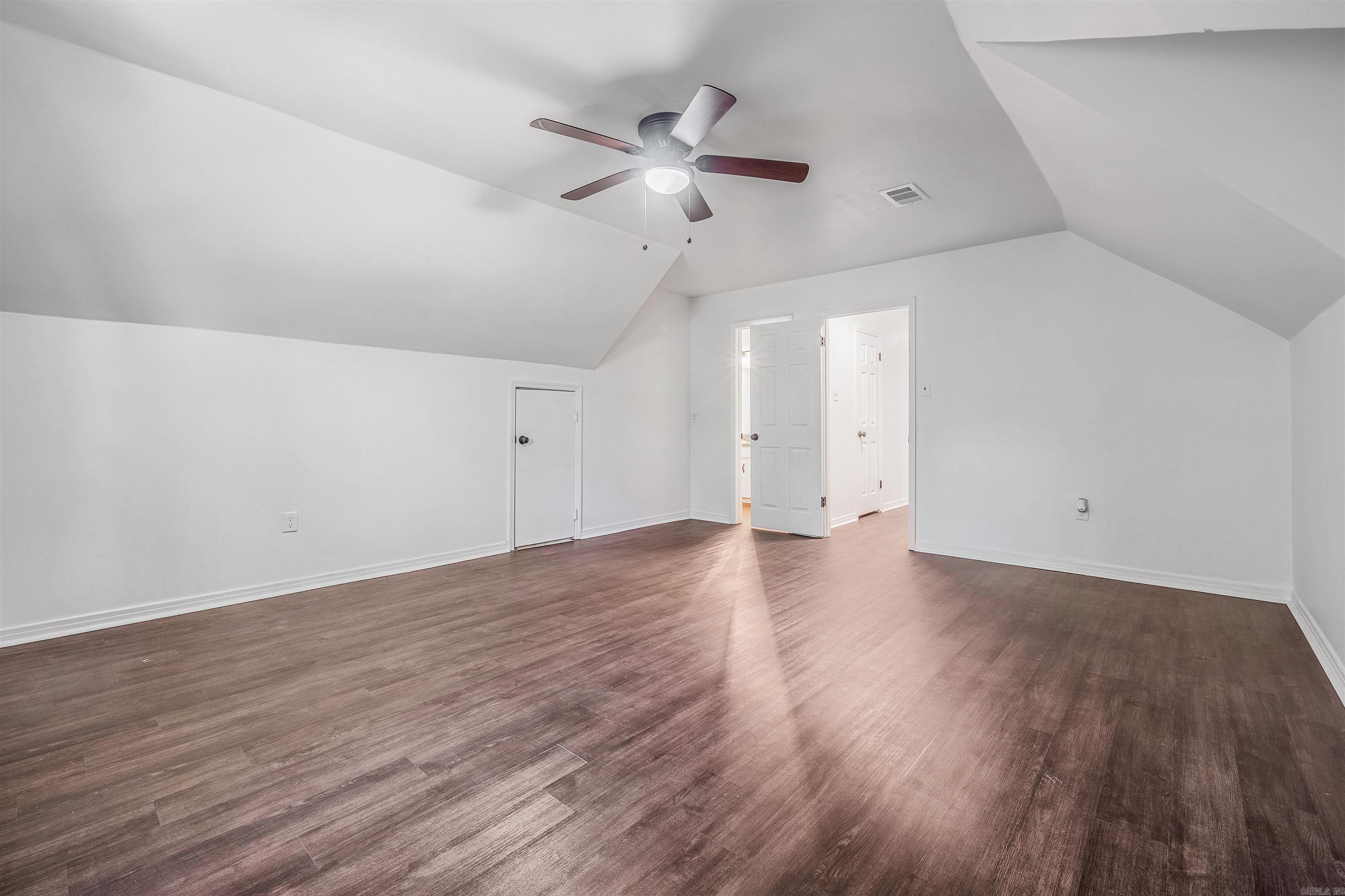 OTTER CREEK COMMUNITY - Residential