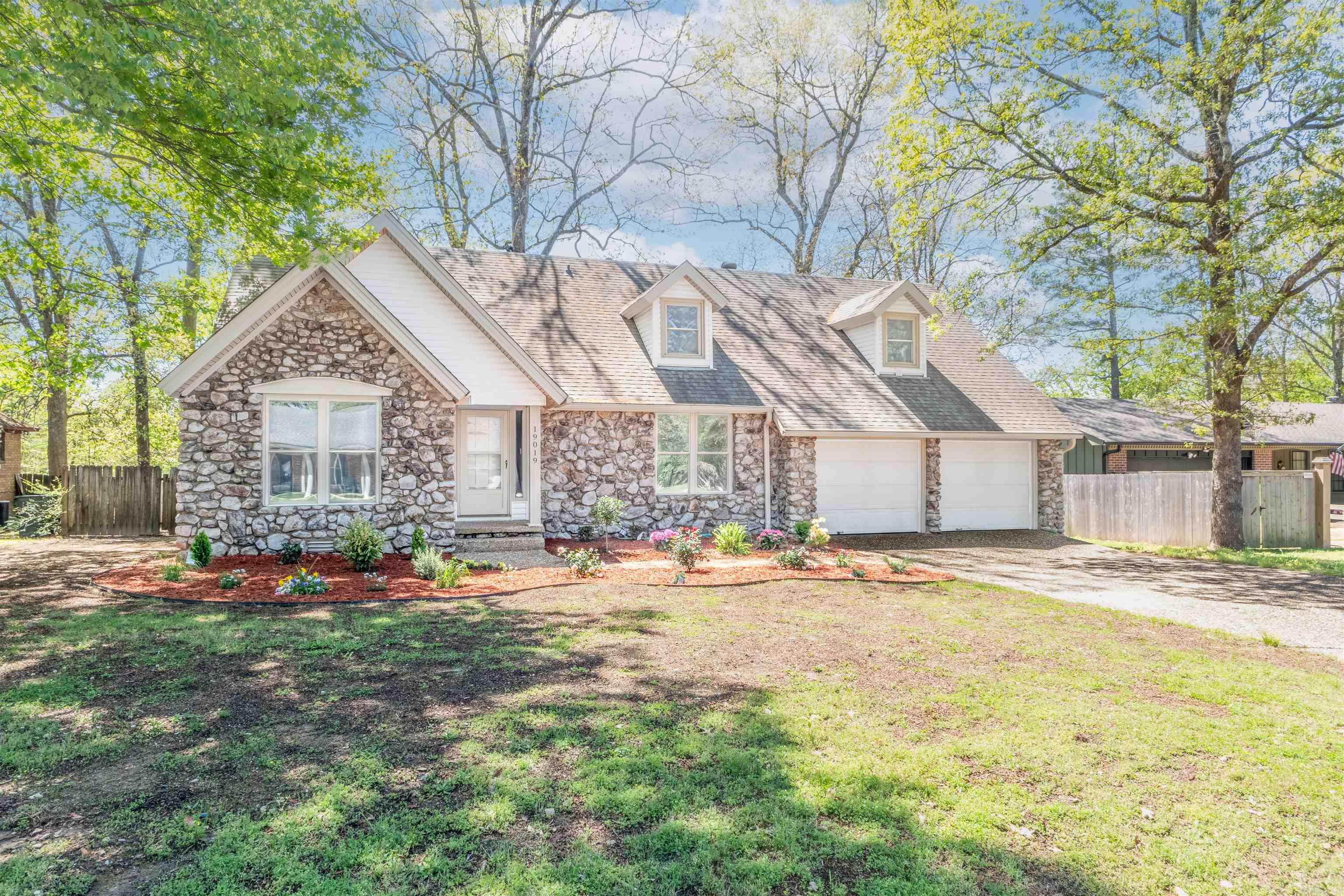 OTTER CREEK COMMUNITY - Residential