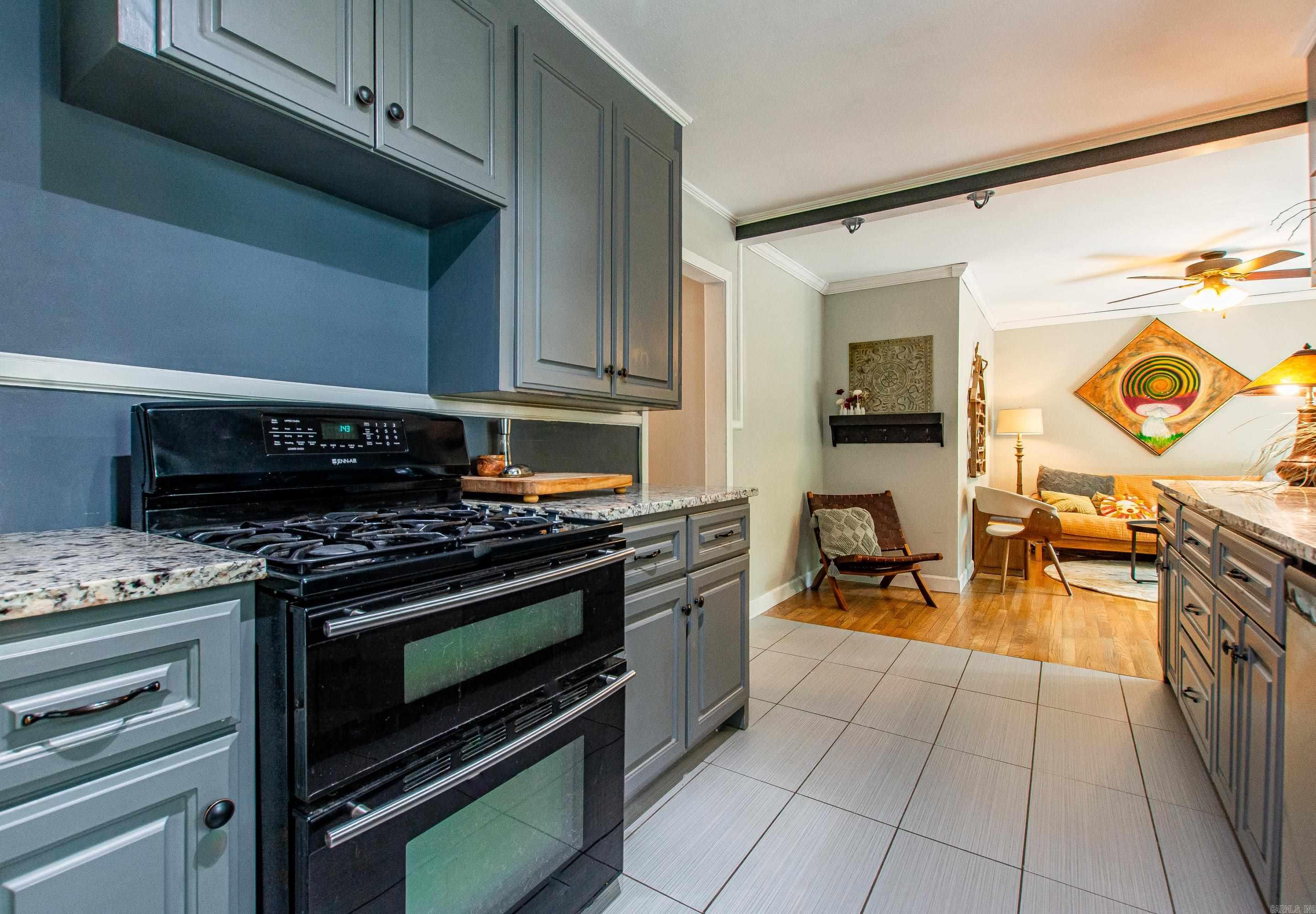 PARK HILL - Residential