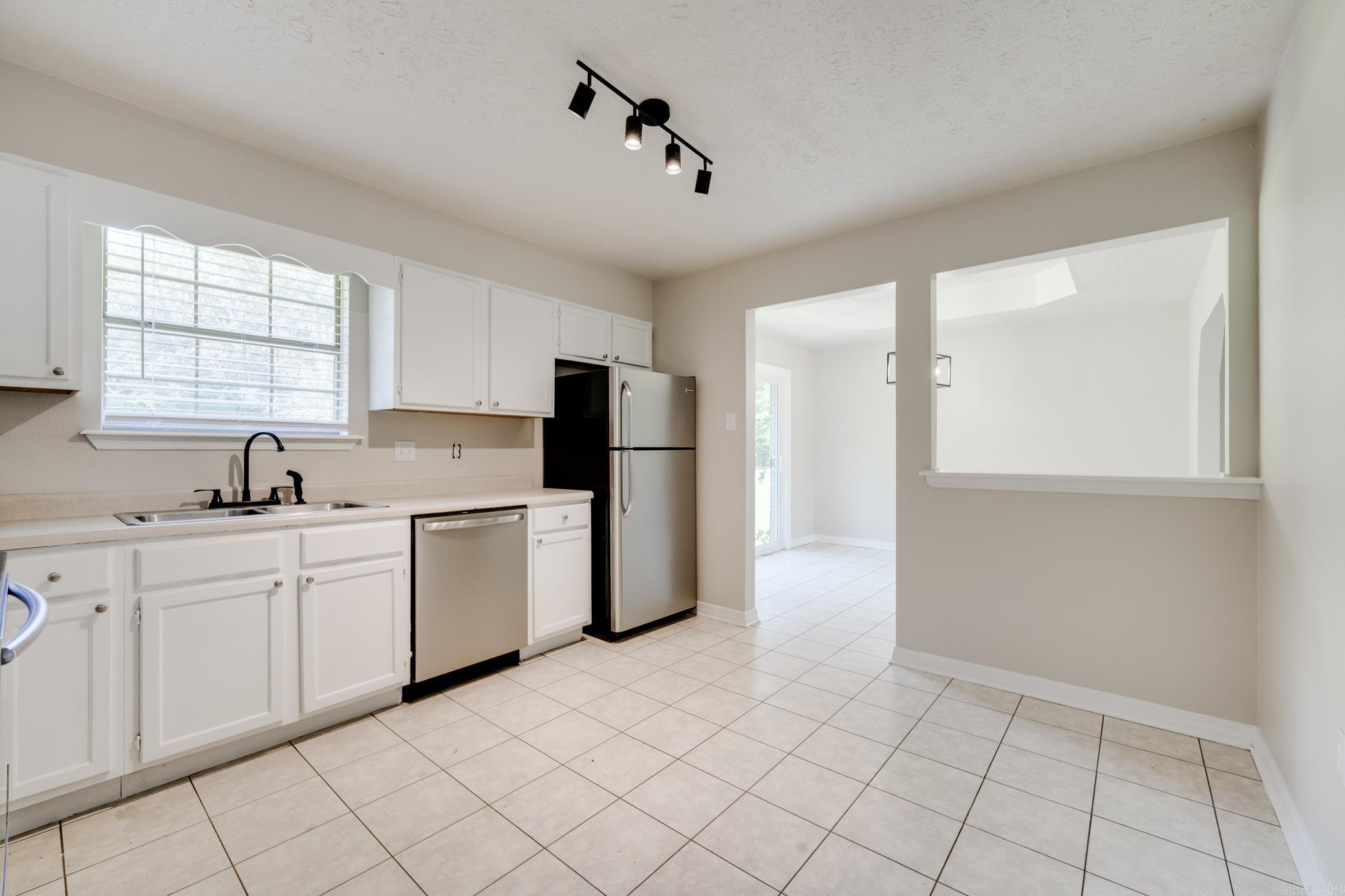 Cedar Oaks - Residential