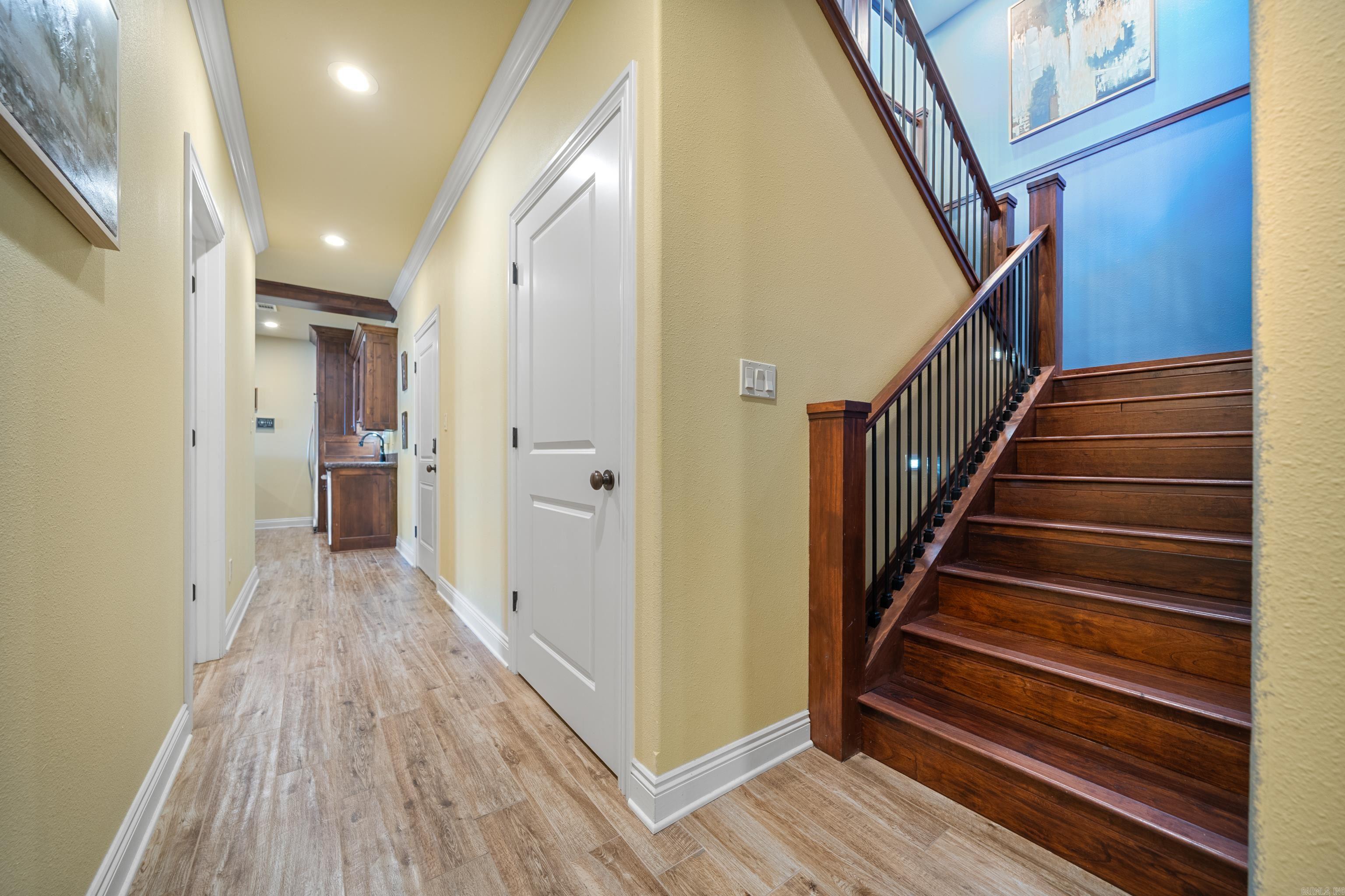 OAK SHORES ESTATES - Residential
