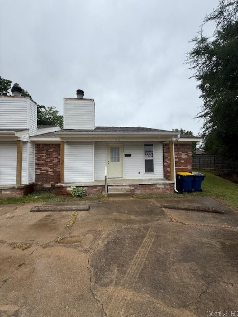 Metes & Bounds - Residential Lease