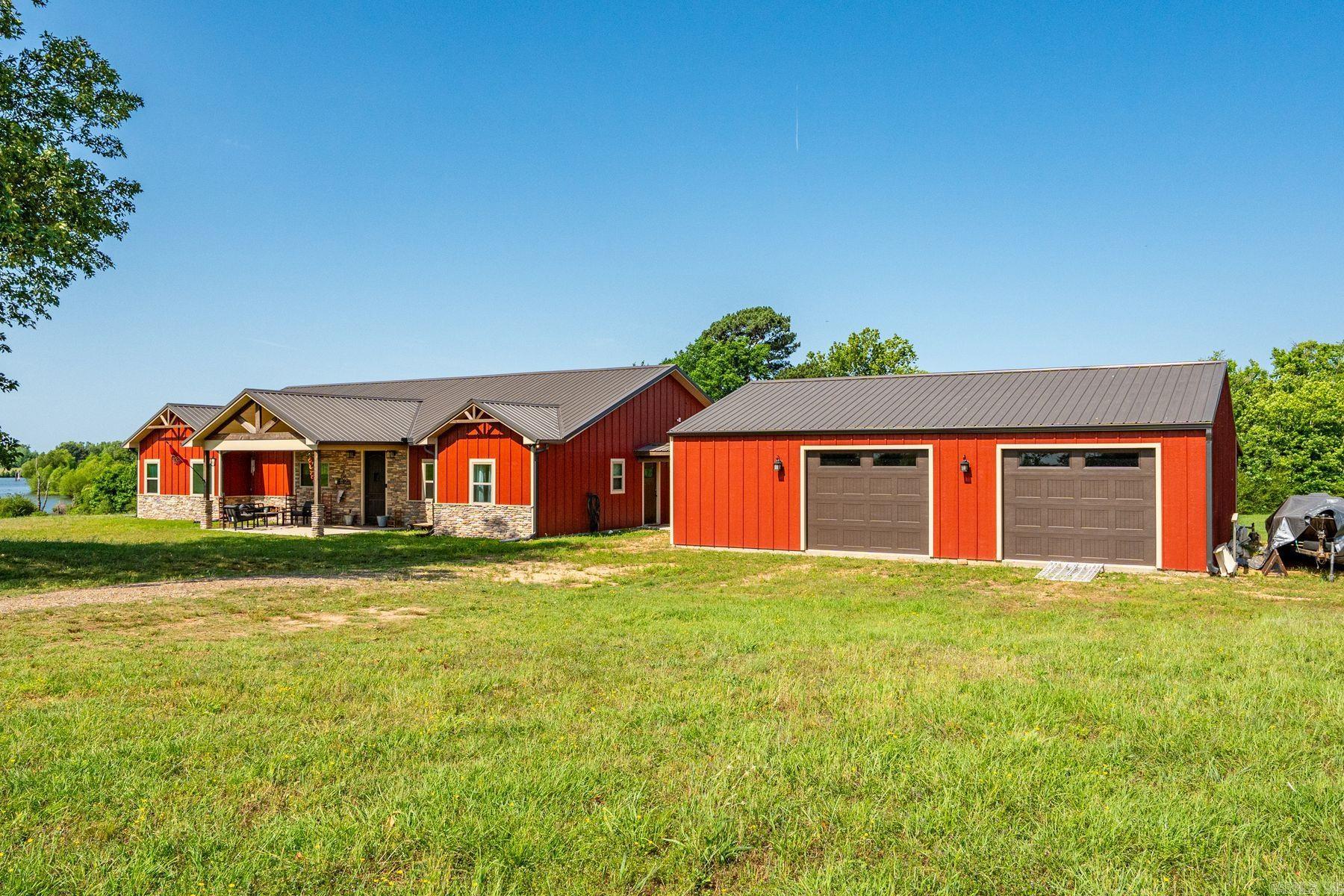 Metes & Bounds - Residential