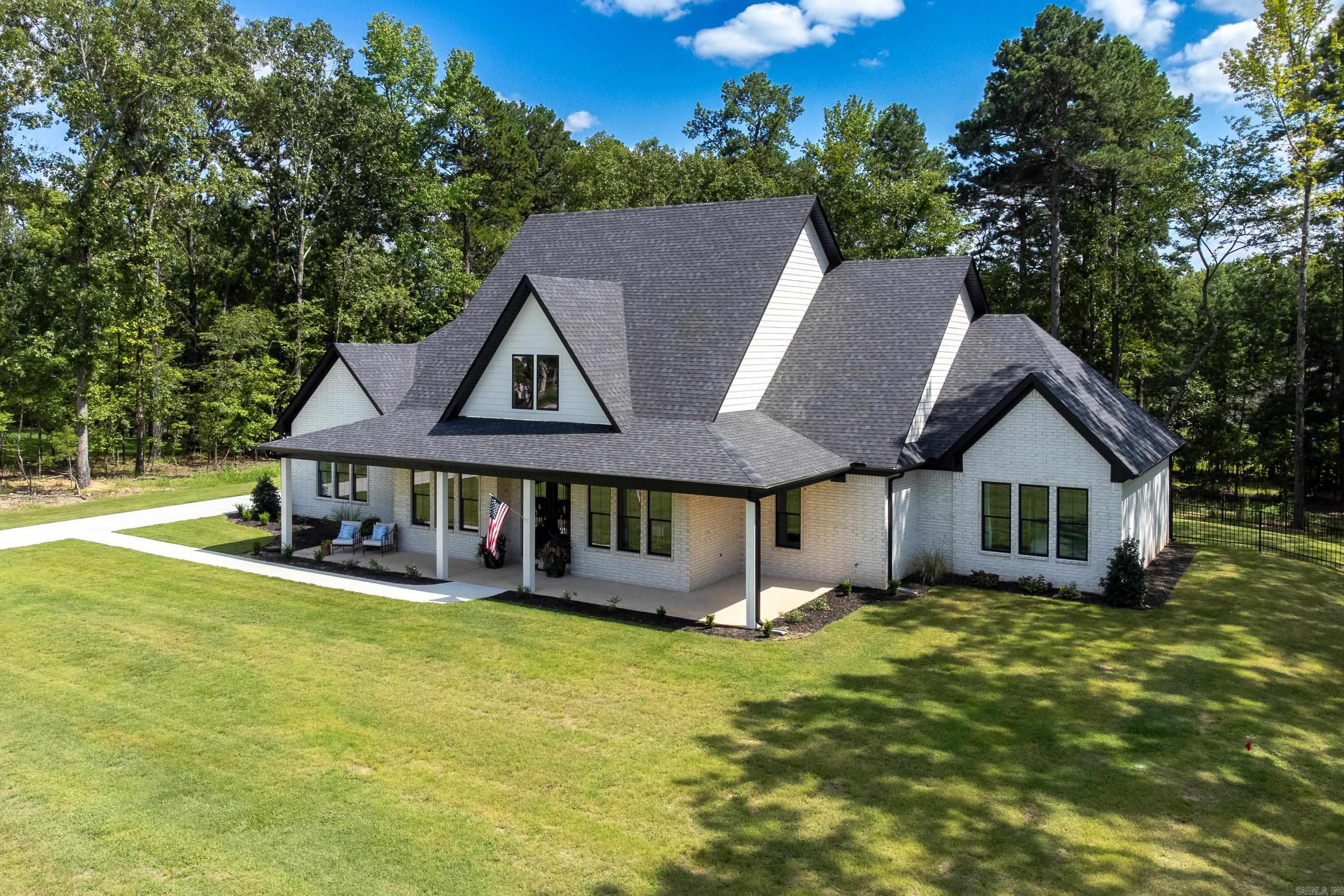 SUNGATE SUBDIVISION - Residential