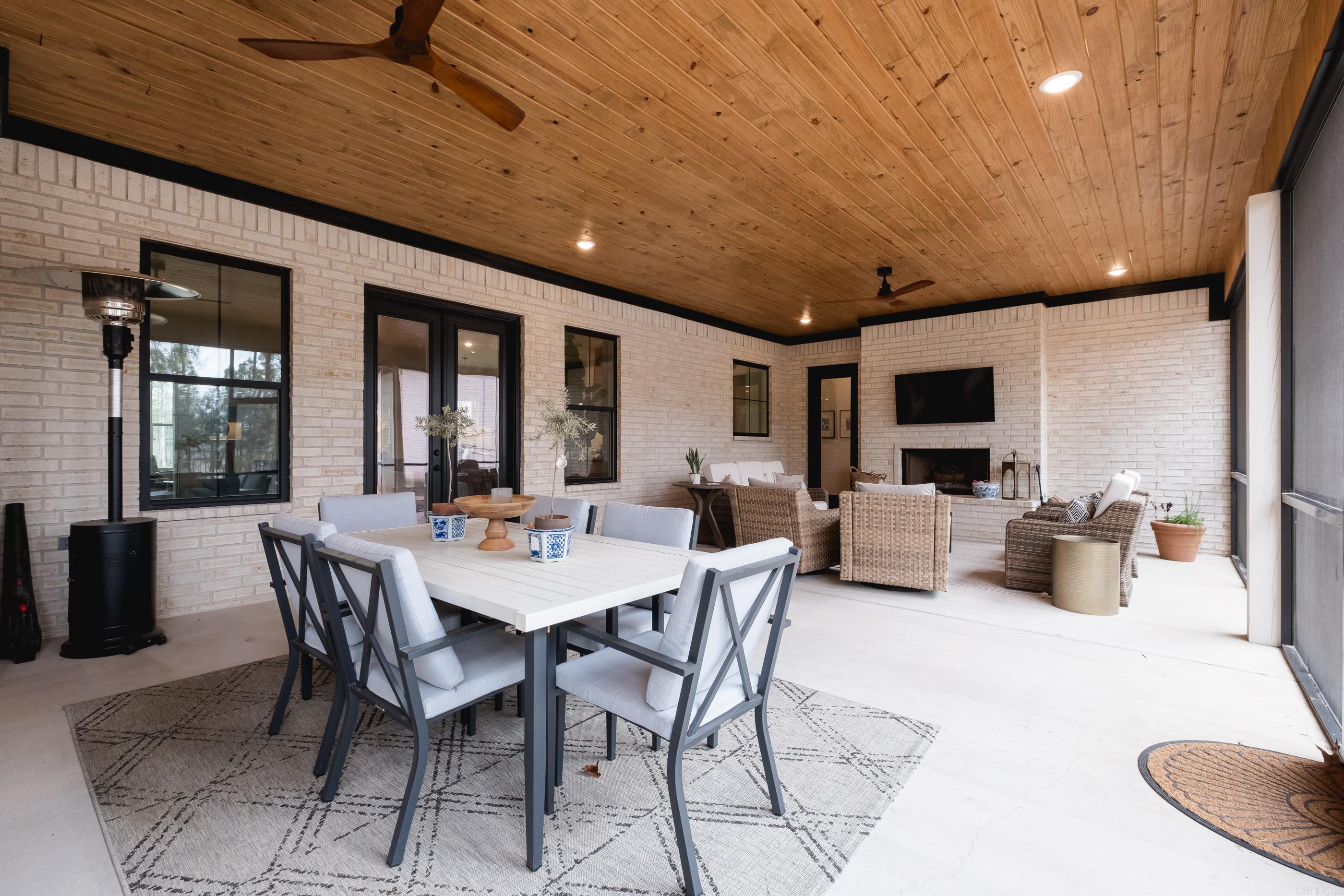 SUNGATE SUBDIVISION - Residential