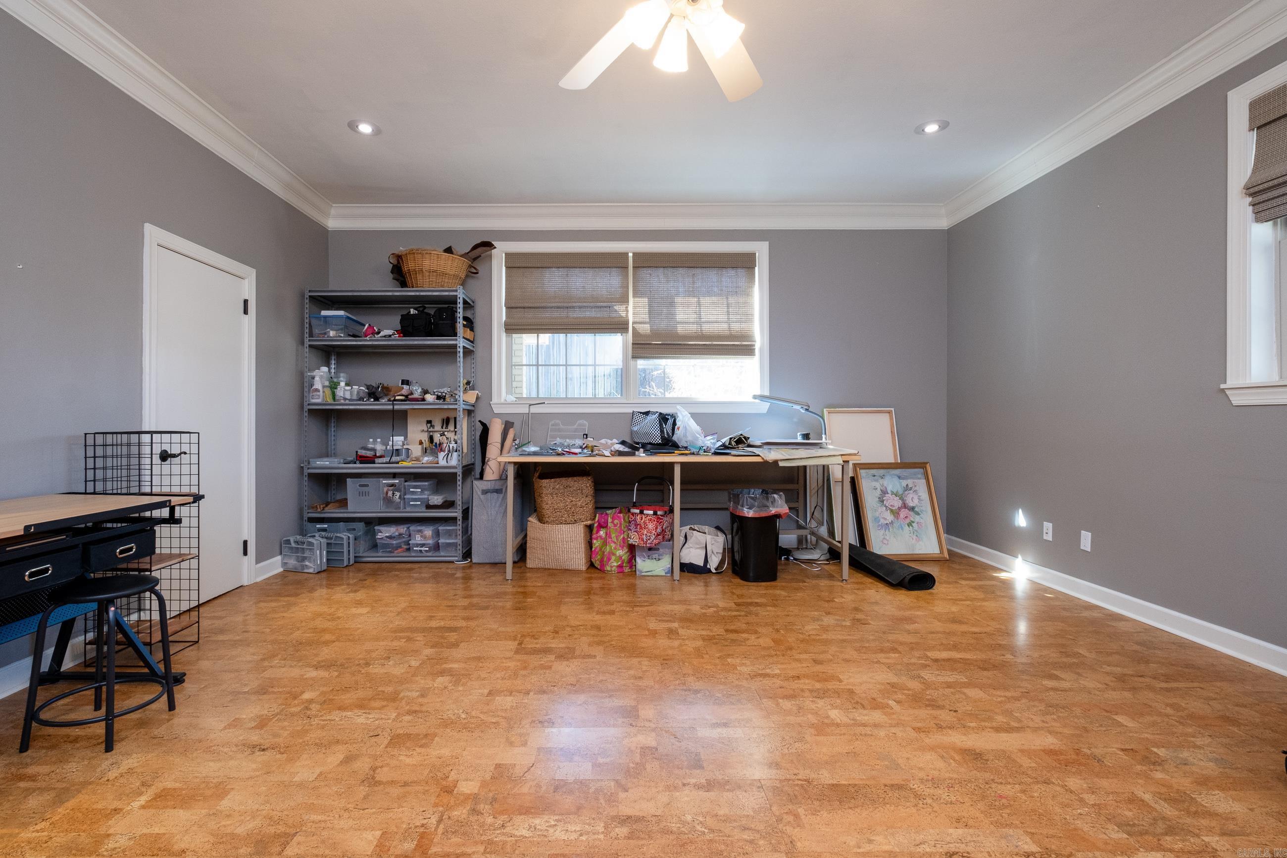 EAST PALISADES - Residential