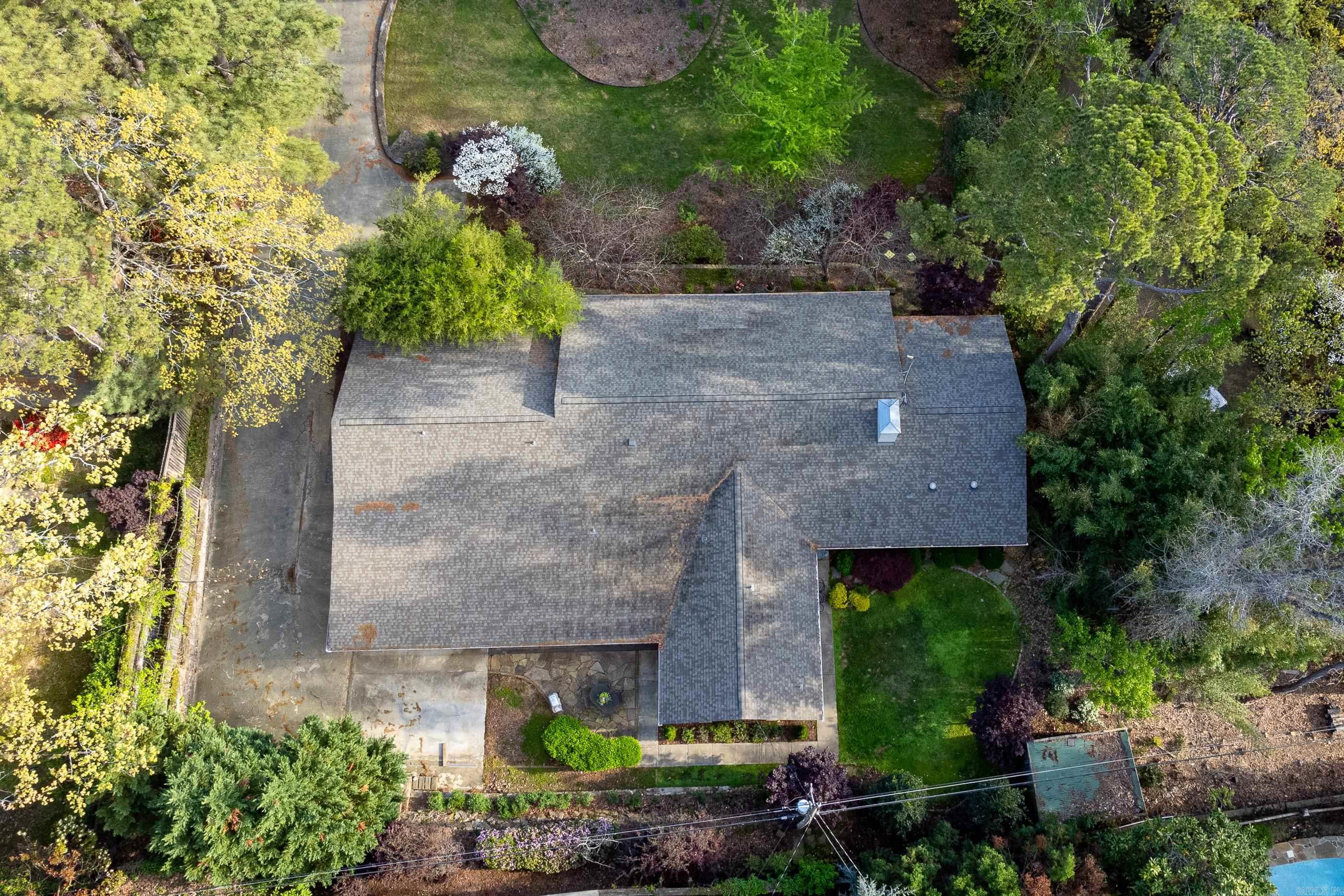 EAST PALISADES - Residential