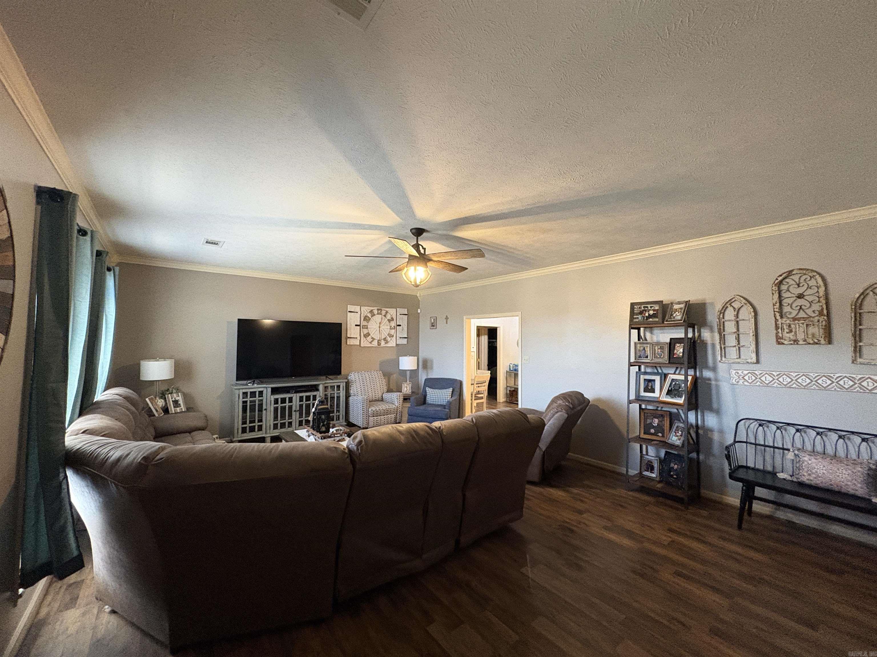 VALLEY ELMS S/D - Residential